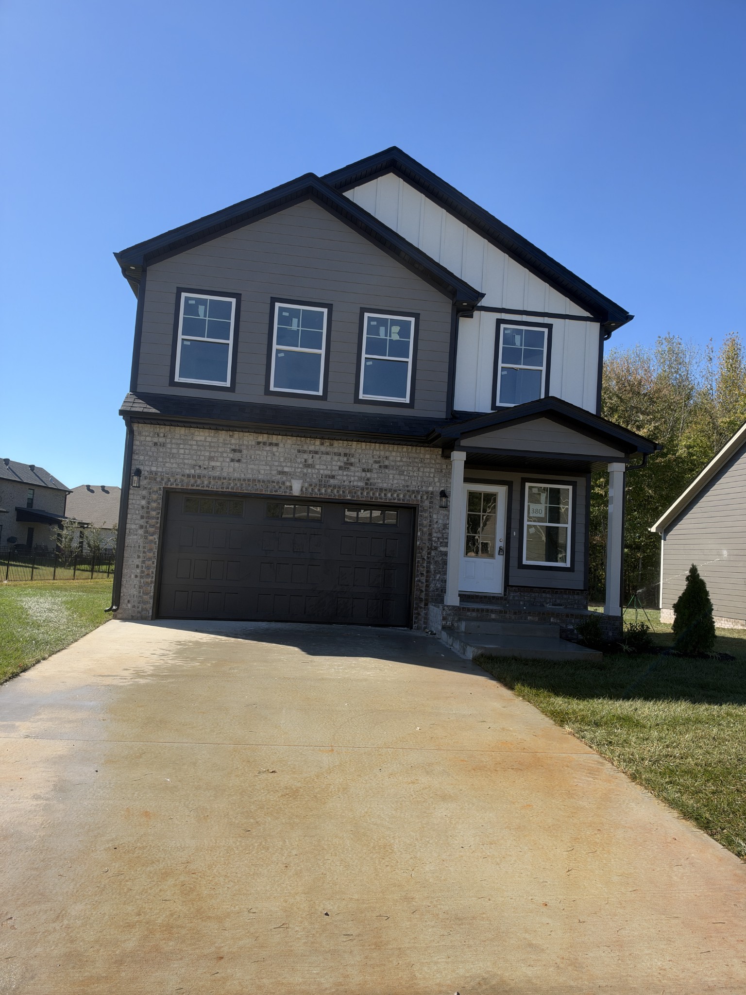 380 Hereford Farms Property Photo 1
