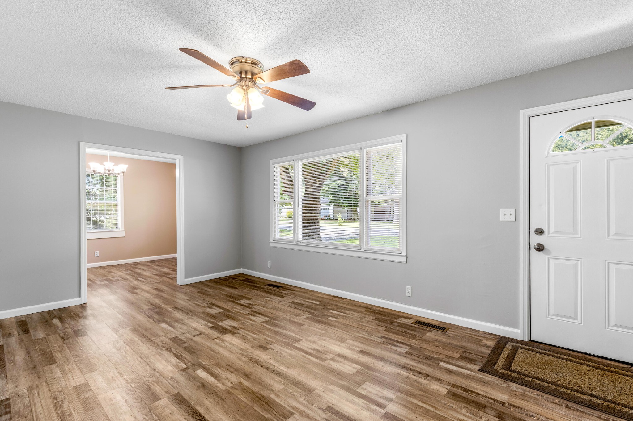 3223 Bates Drive Property Photo 6