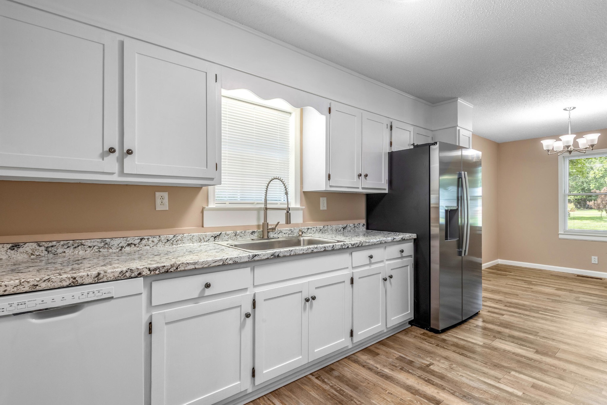 3223 Bates Drive Property Photo 13