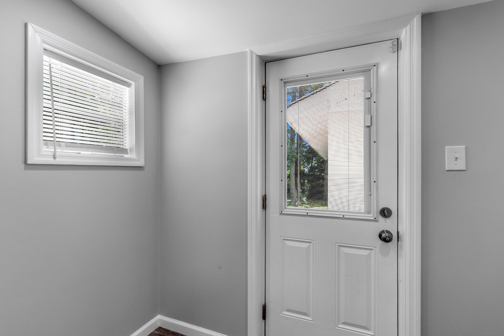 3223 Bates Drive Property Photo 15