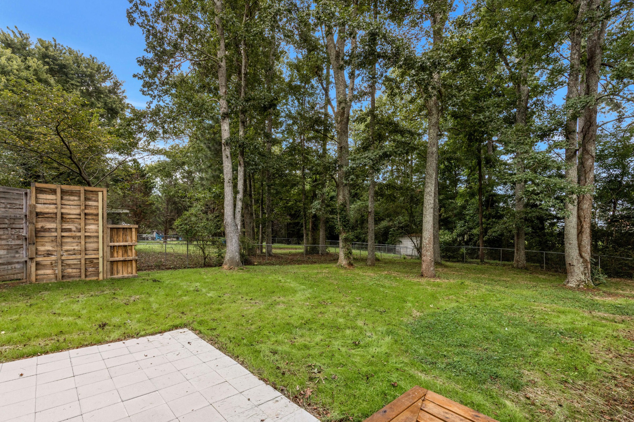 3223 Bates Drive Property Photo 24