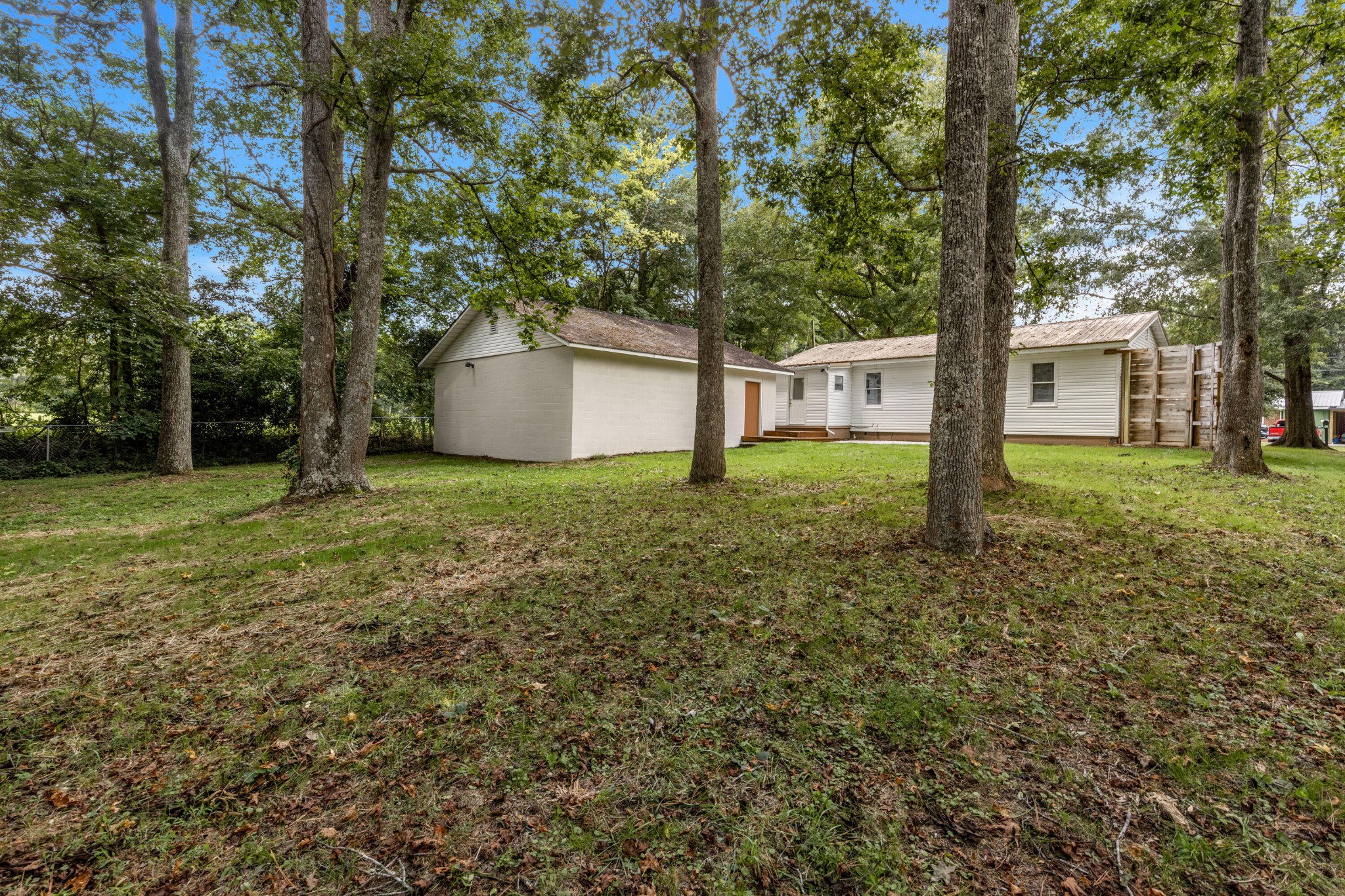 3223 Bates Drive Property Photo 26