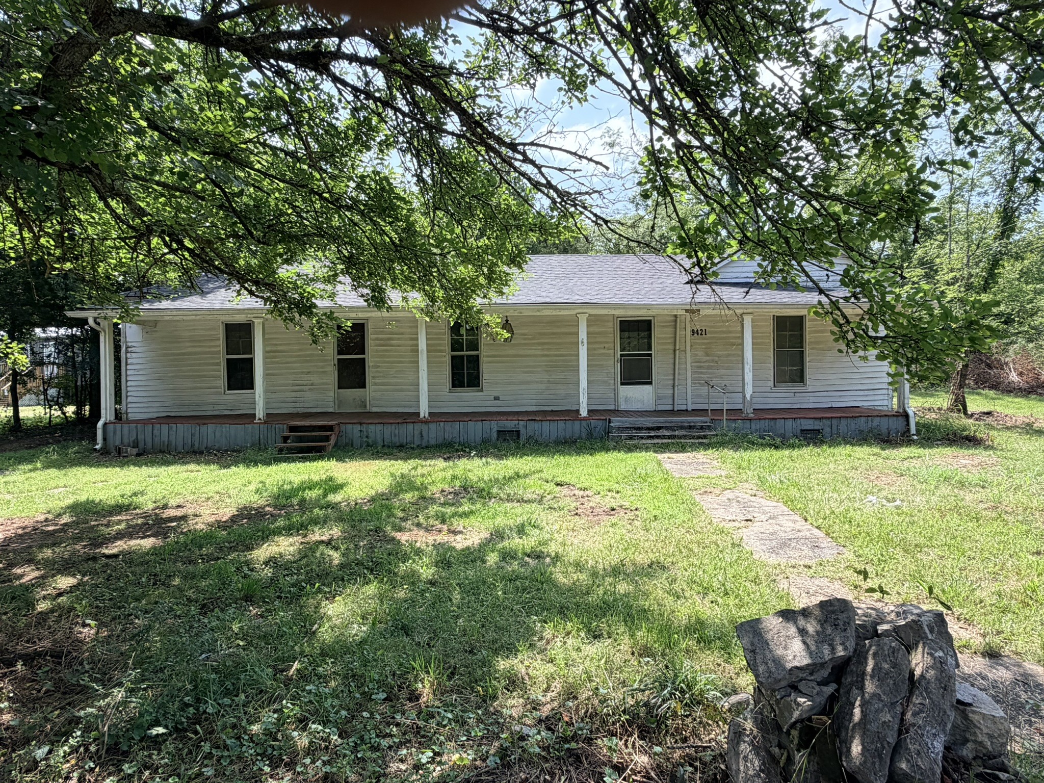 9421 Rockvale Rd Property Photo 1