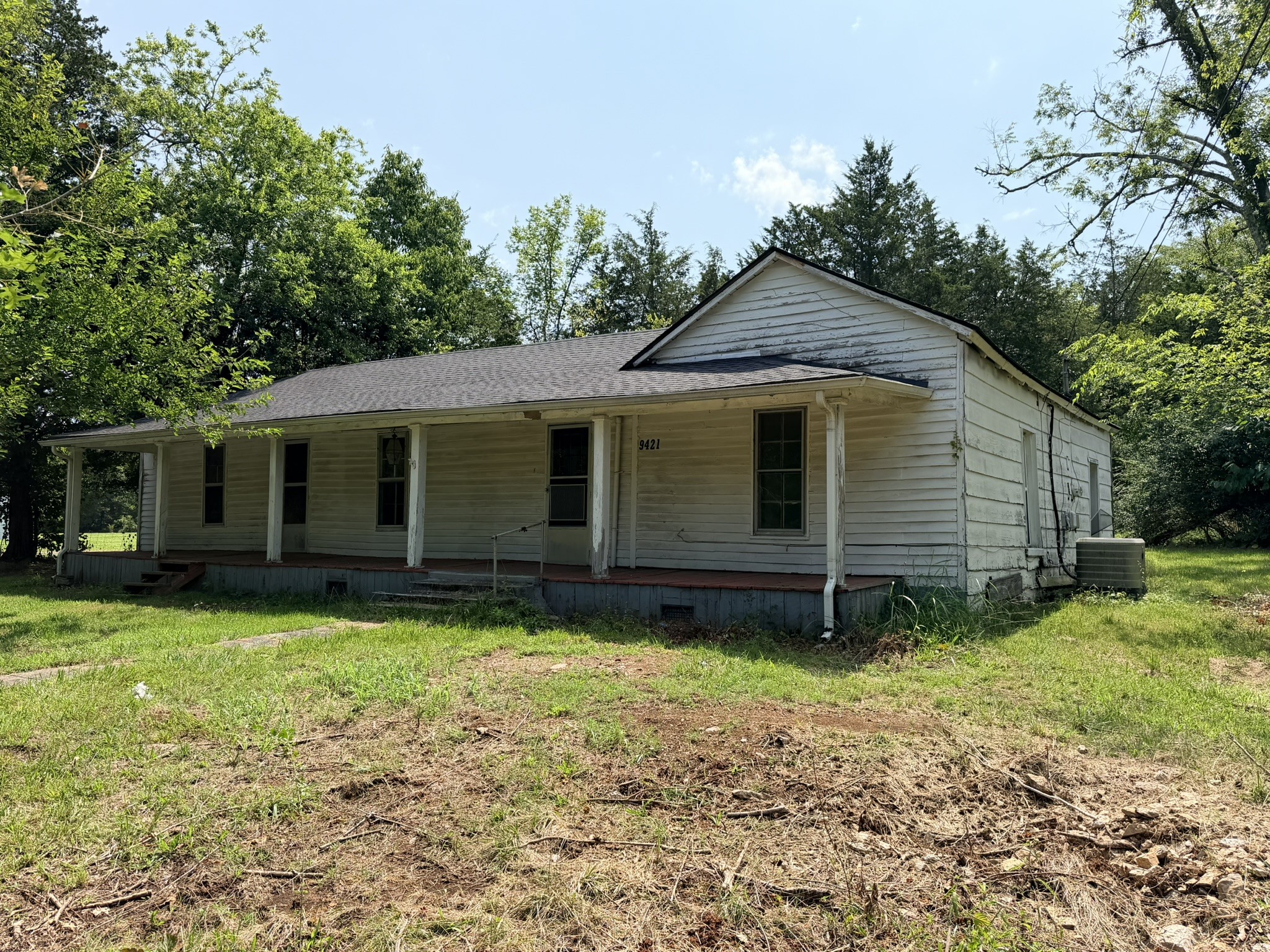 9421 Rockvale Rd Property Photo 2