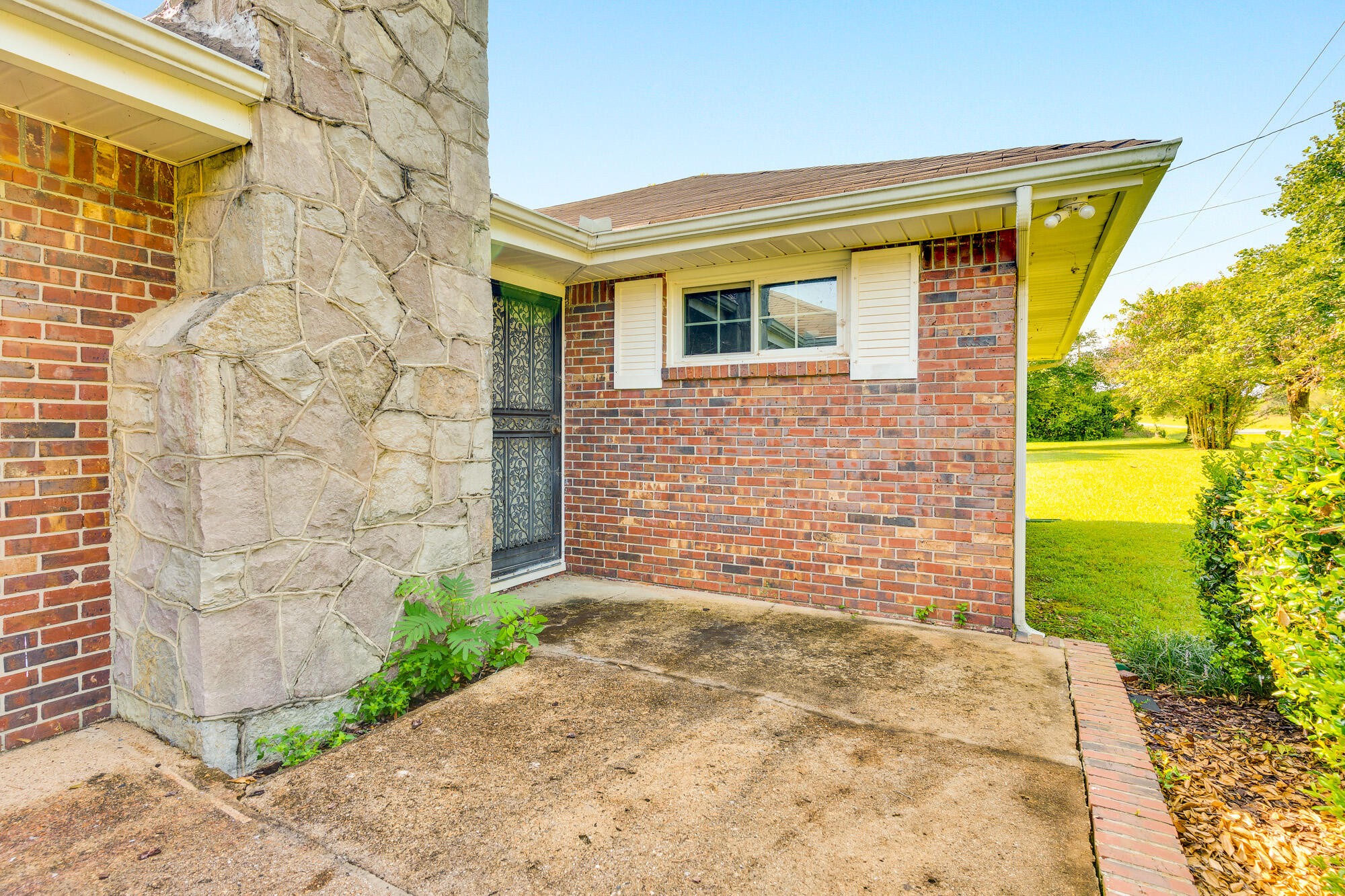 8267 Highway 193 Property Photo 16