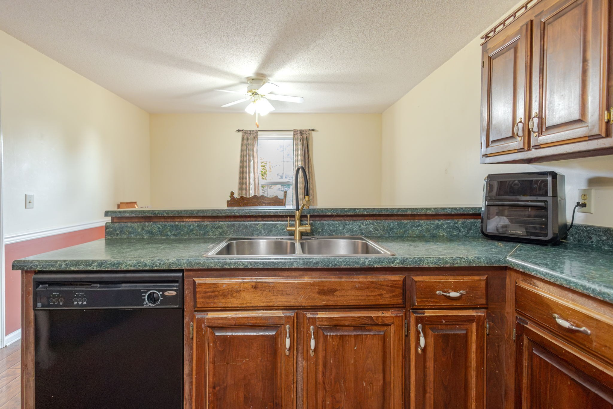 217 Amanda Dr Property Photo 19