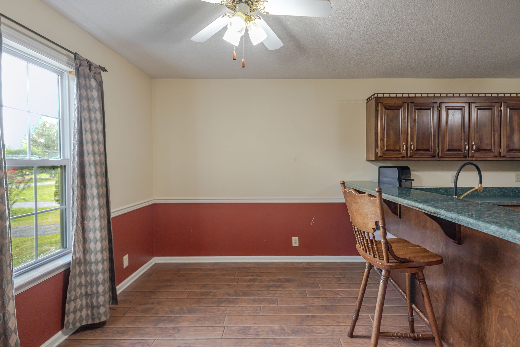 217 Amanda Dr Property Photo 22