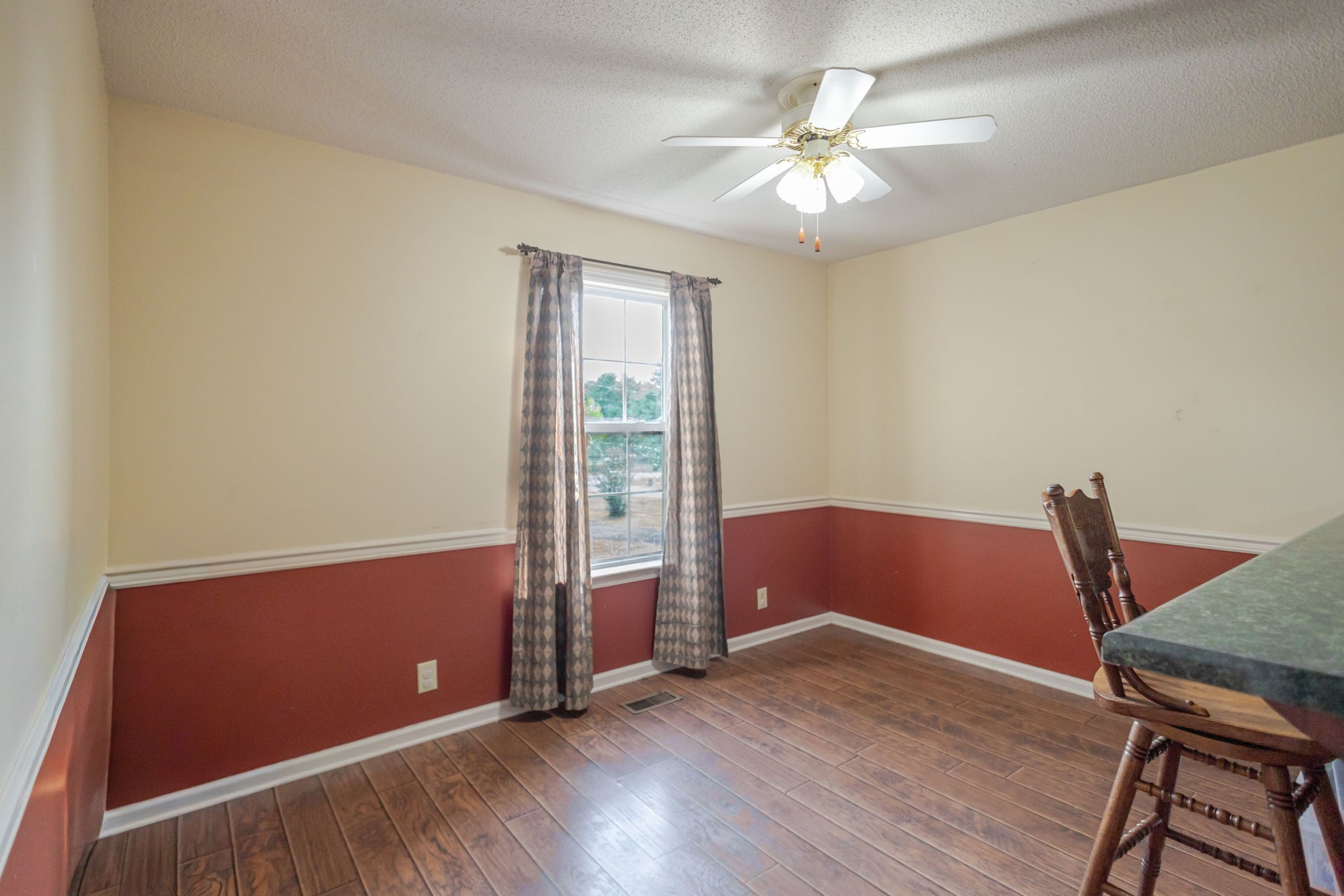 217 Amanda Dr Property Photo 23
