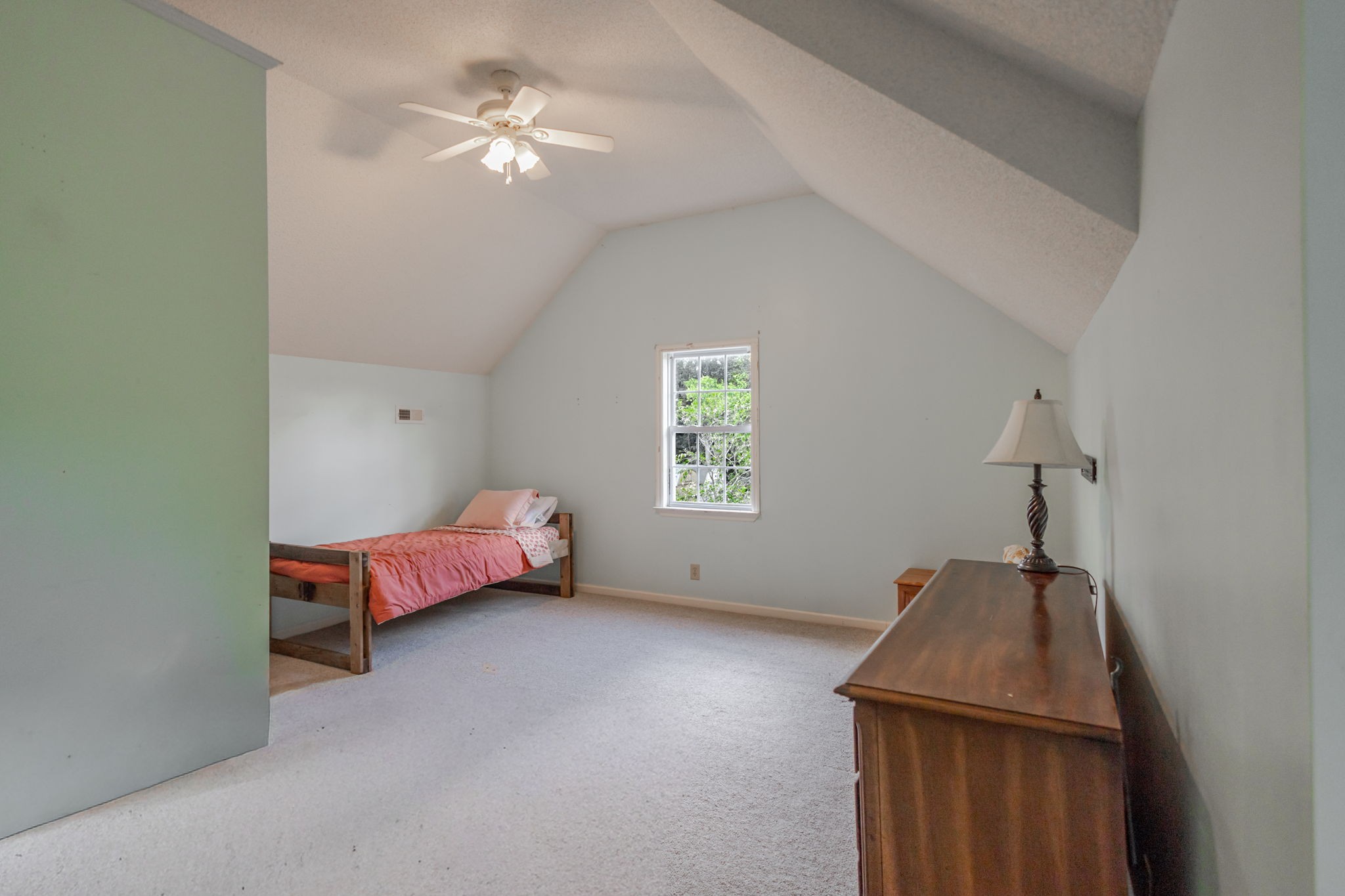 217 Amanda Dr Property Photo 37