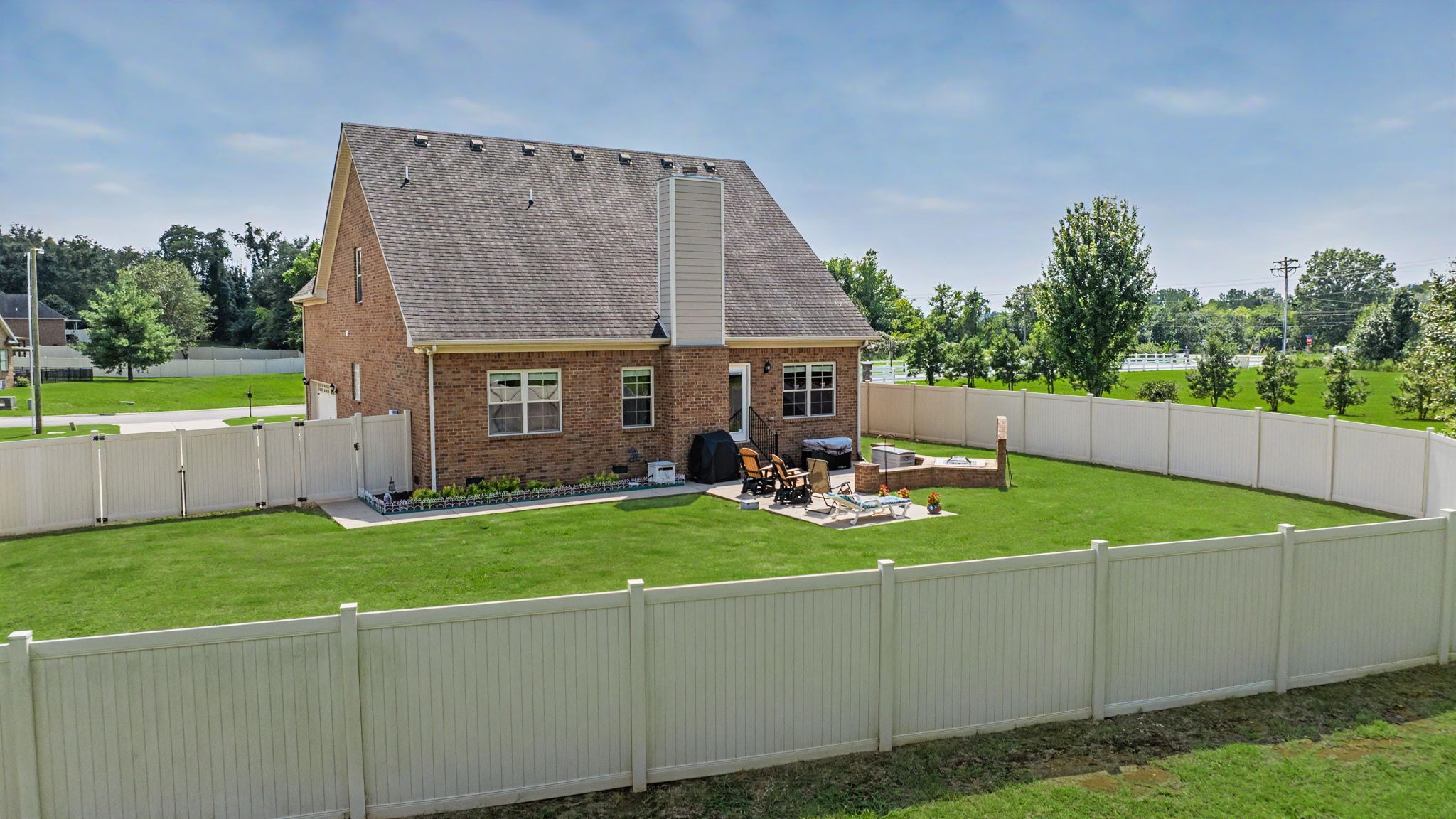 107 Waldron View Dr Property Photo 32
