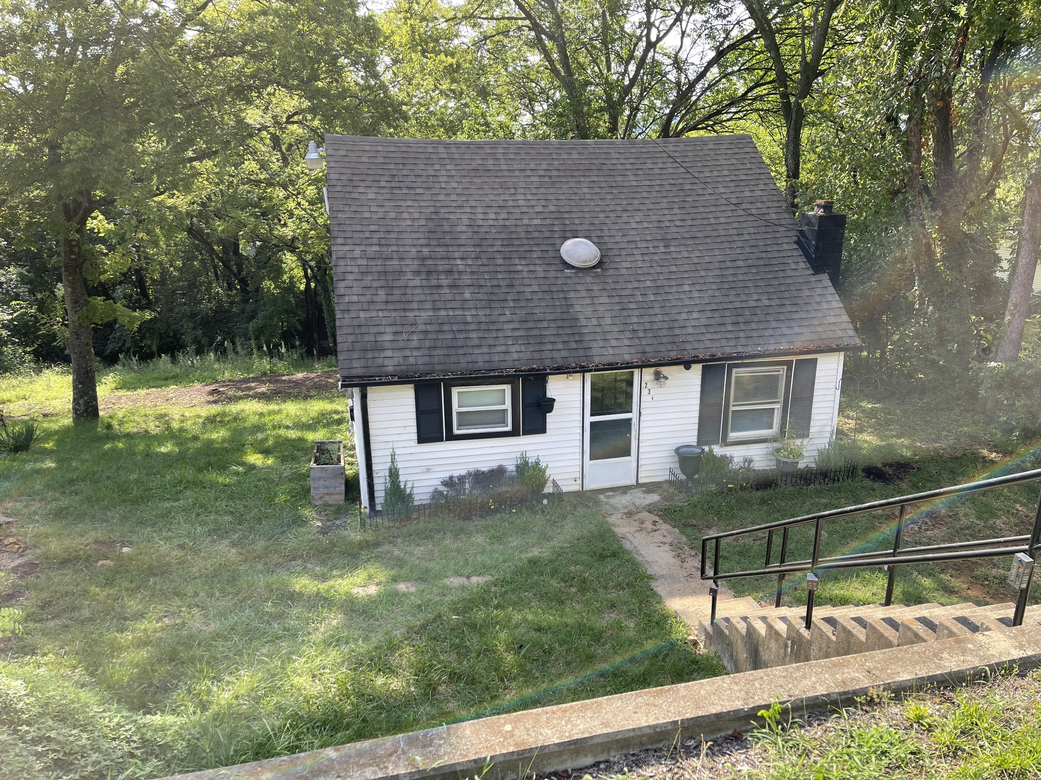 231 Marcia Ave Property Photo 4
