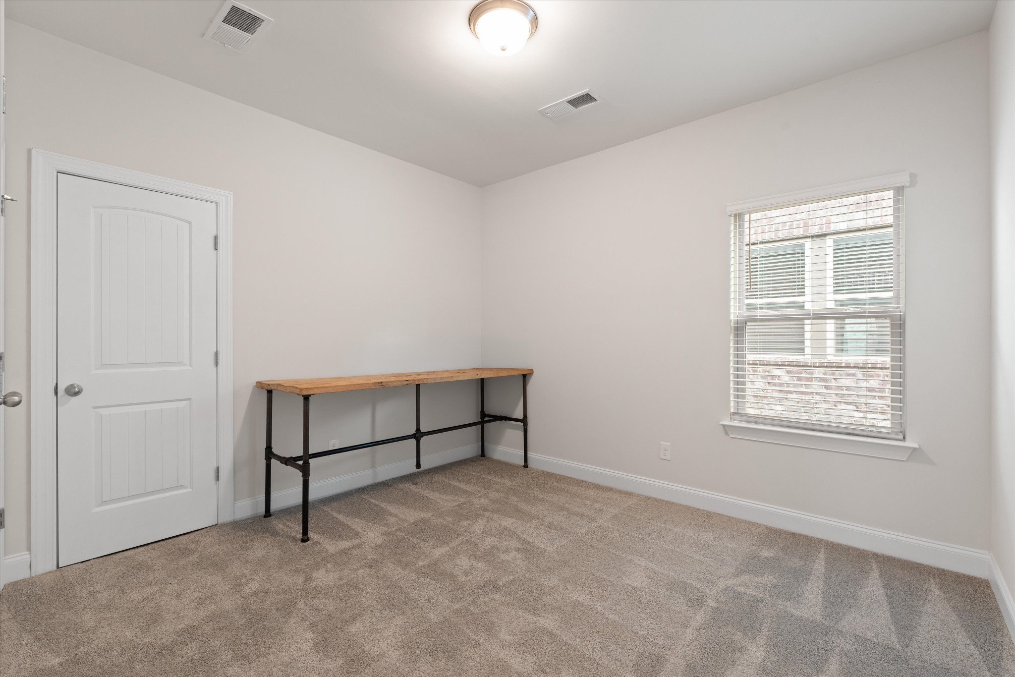1685 Boardwalk Pl Property Photo 45