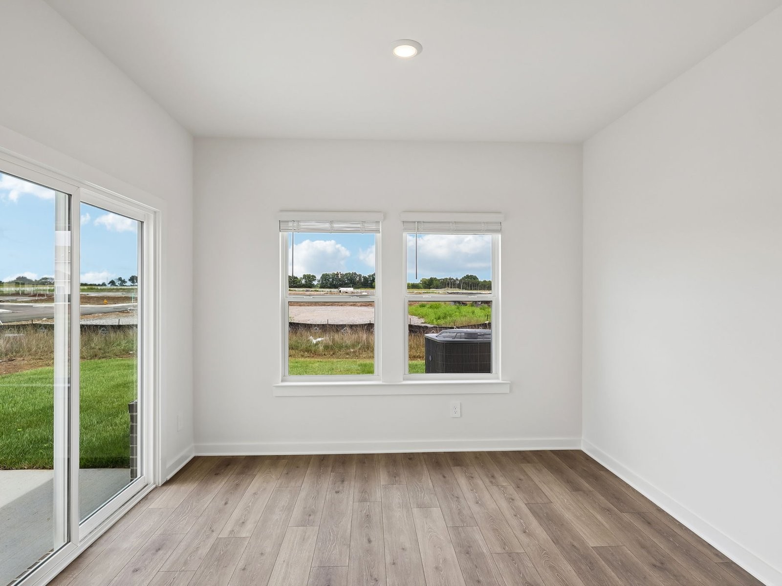 1623 Garnet Way Property Photo 5