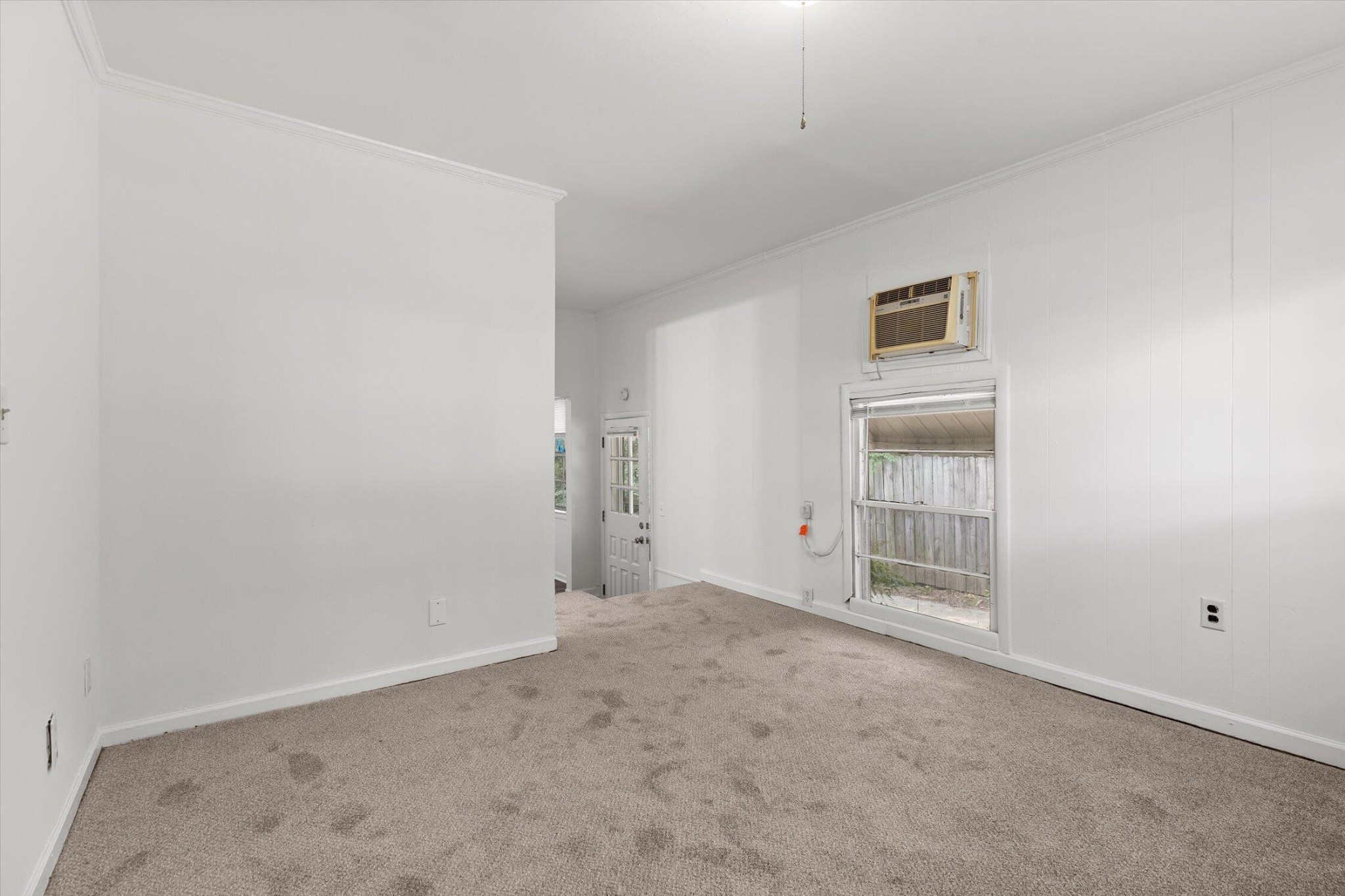 313 Mcbrien Road Property Photo 3