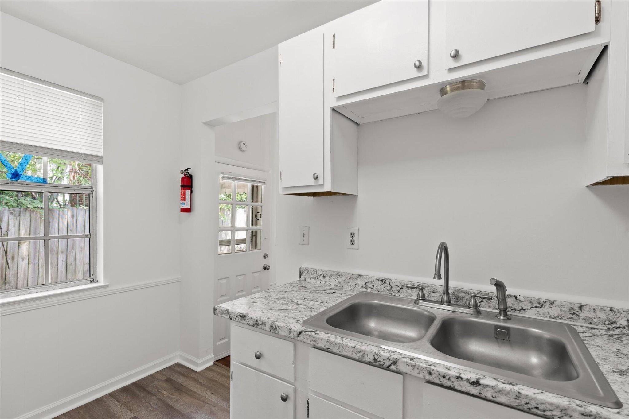313 Mcbrien Road Property Photo 15