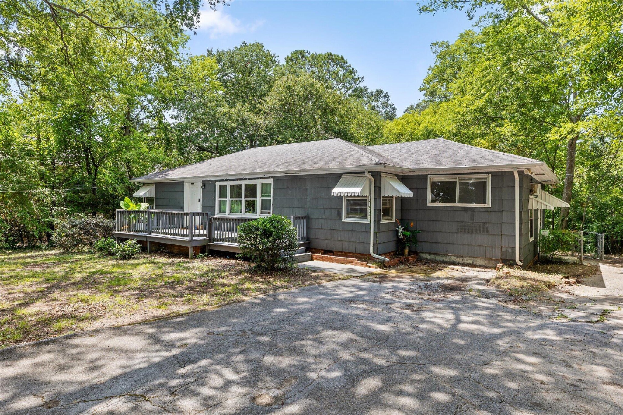 313 Mcbrien Road Property Photo 23