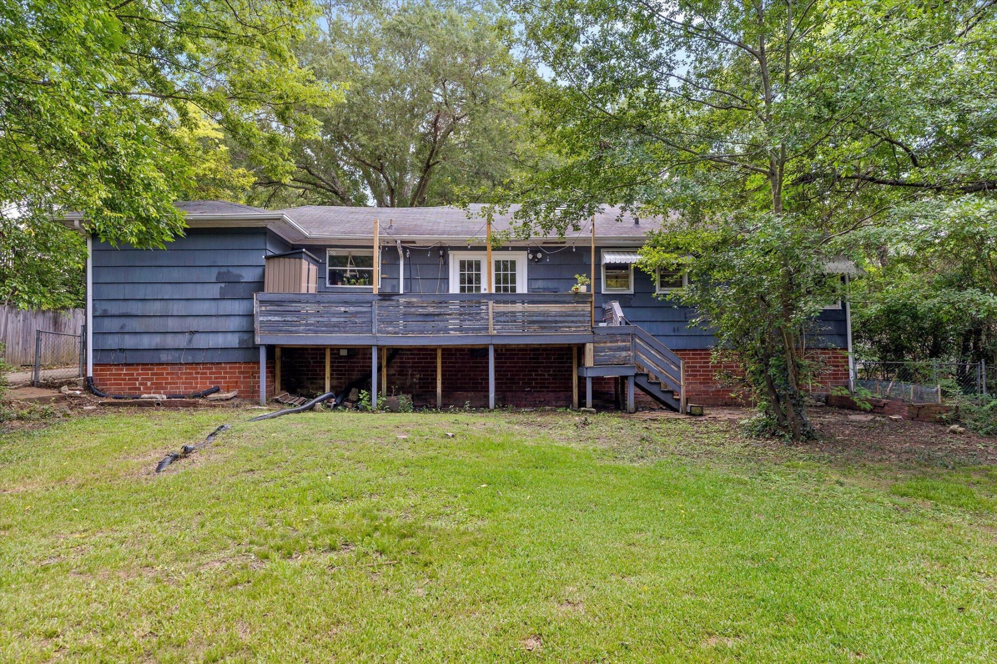 313 Mcbrien Road Property Photo 28