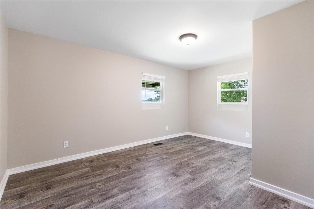 9815 E Brainerd Road Property Photo 22