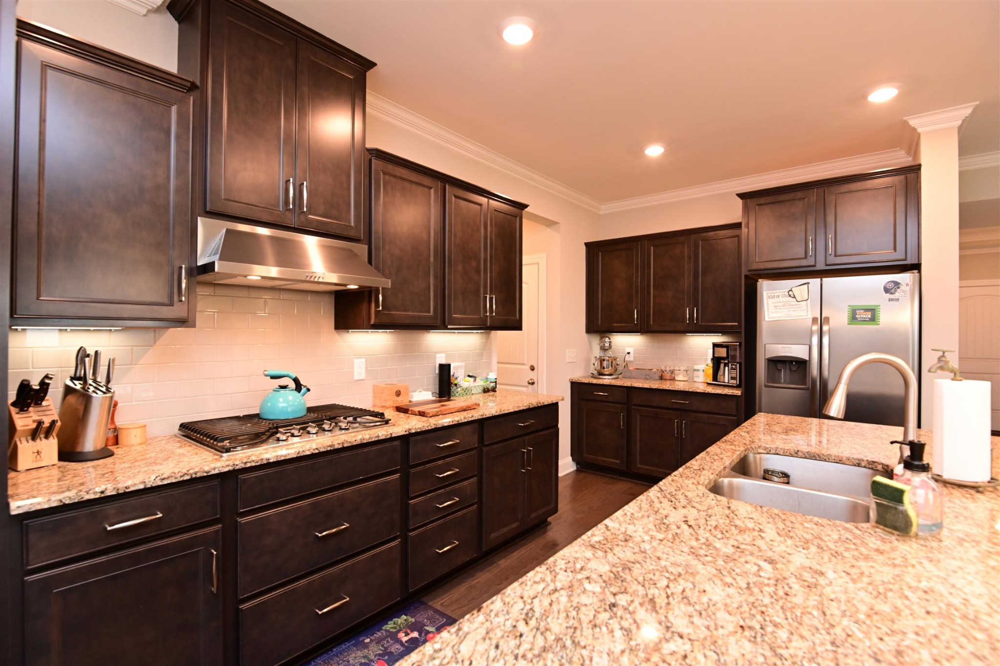 1028 Fenner Ln Property Photo 8
