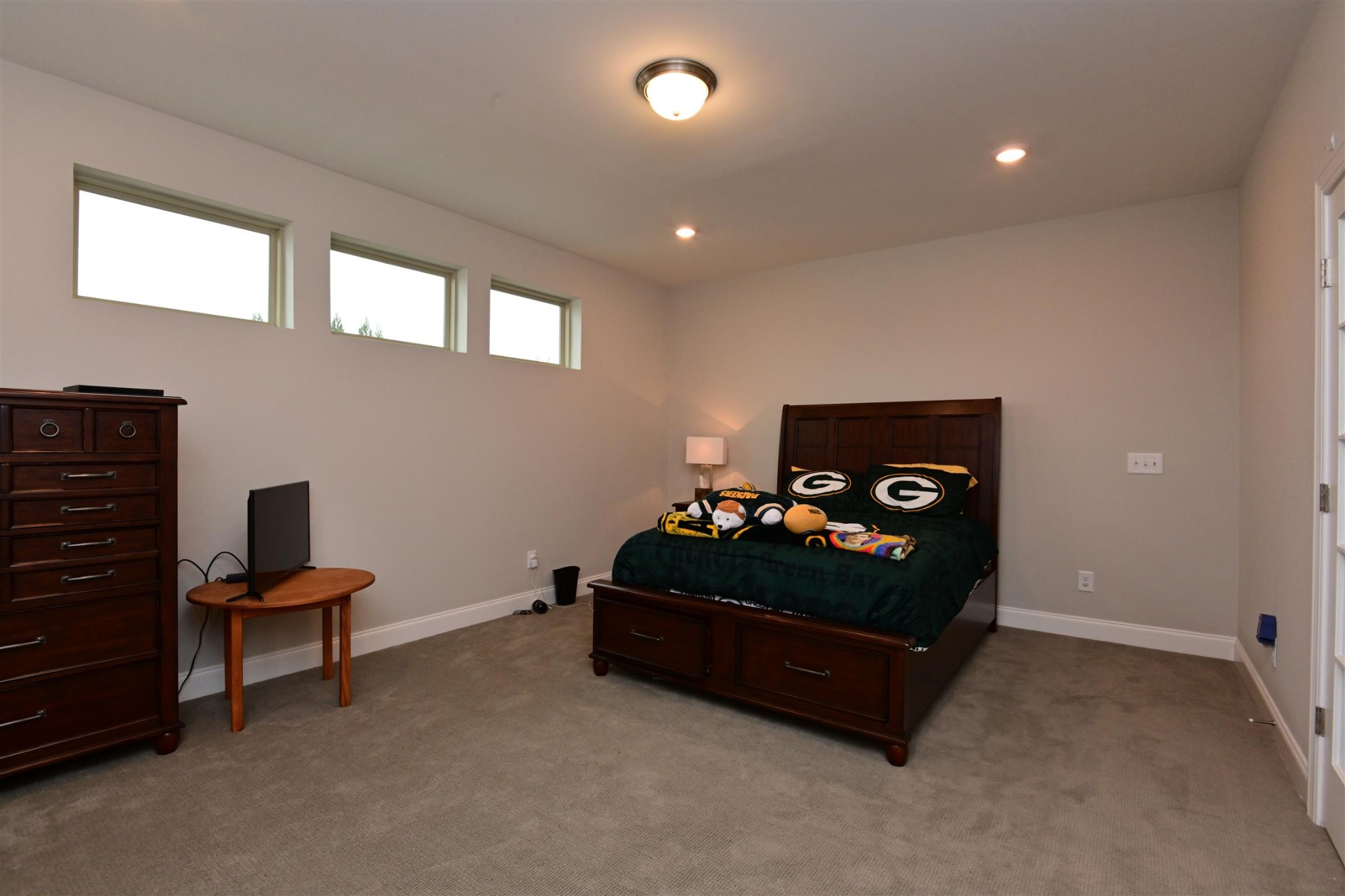 1028 Fenner Ln Property Photo 17