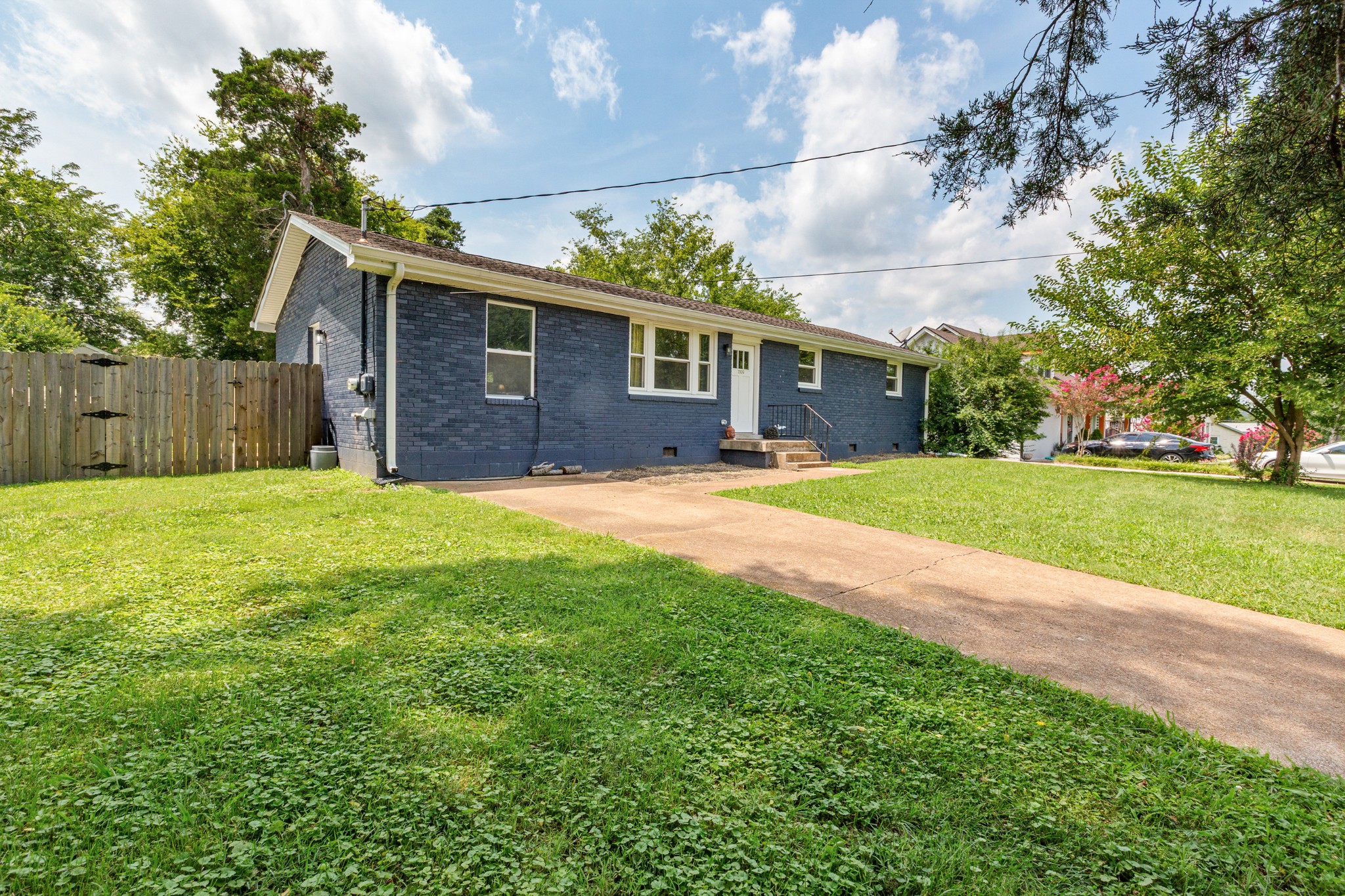 3309 Moorewood Dr Property Photo 1