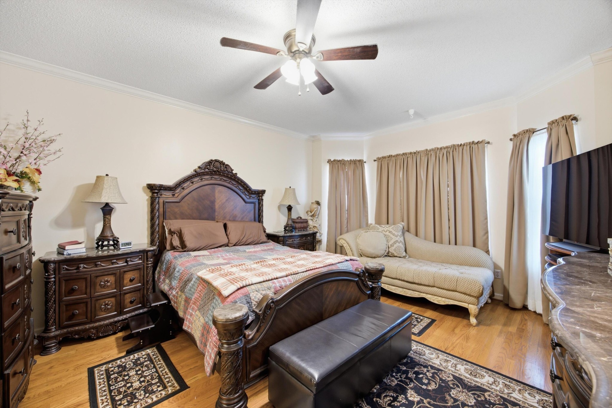 6714 Flagcrest Drive Property Photo 17