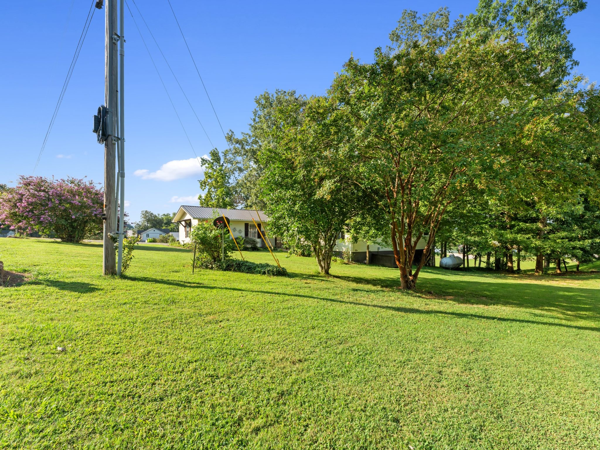 184 Beechview Dr Property Photo 3
