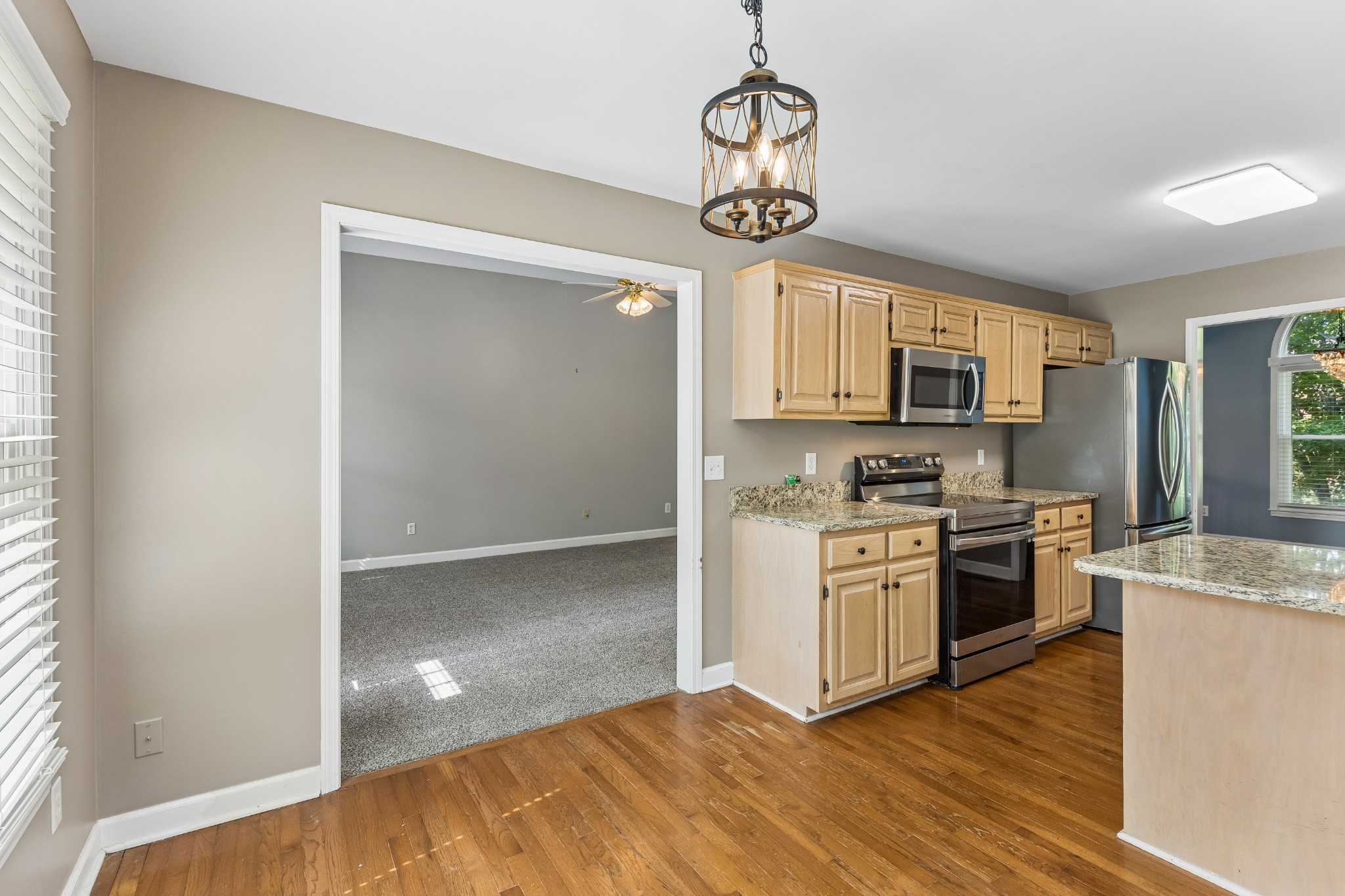 5301 Mast Pt Property Photo 10
