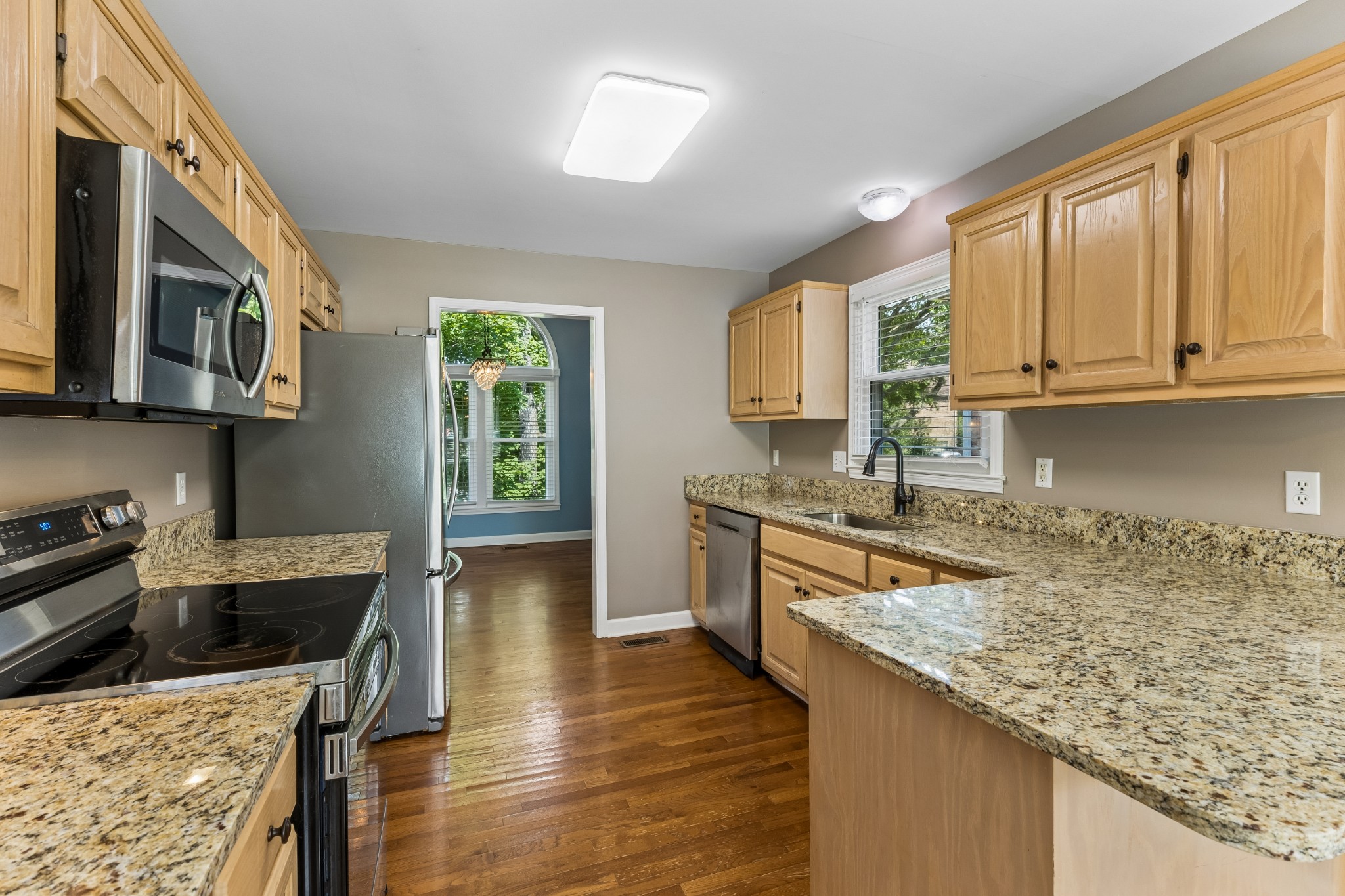 5301 Mast Pt Property Photo 13