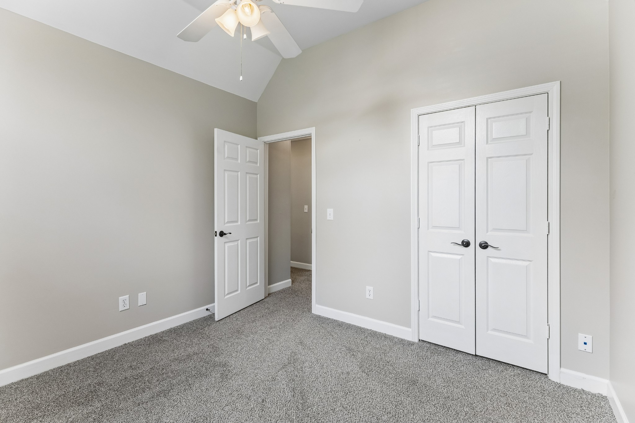 5301 Mast Pt Property Photo 23