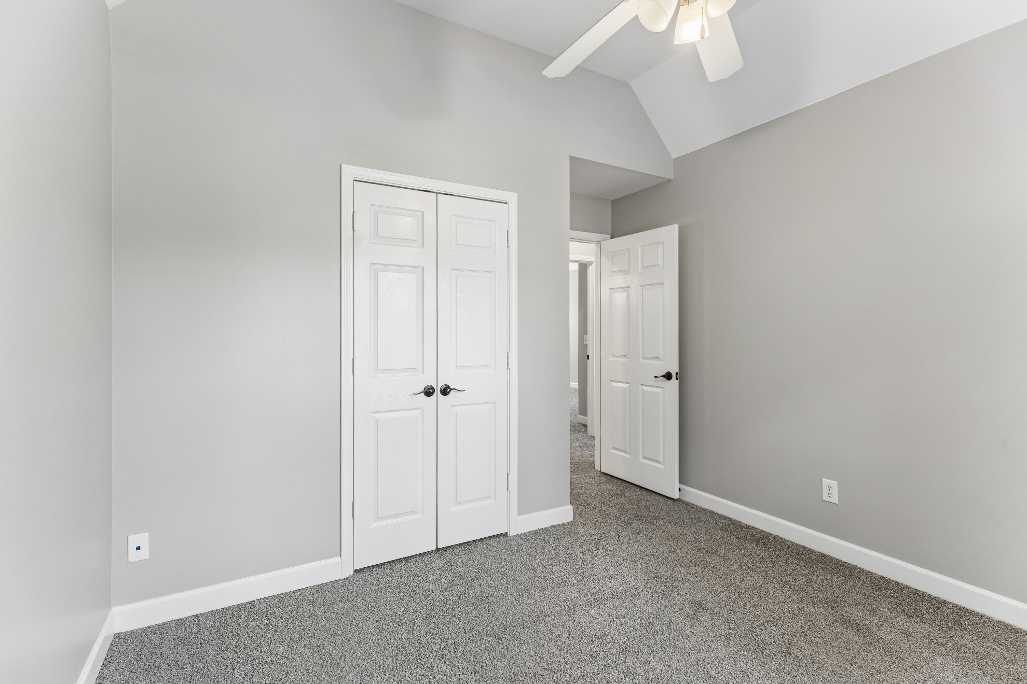 5301 Mast Pt Property Photo 34