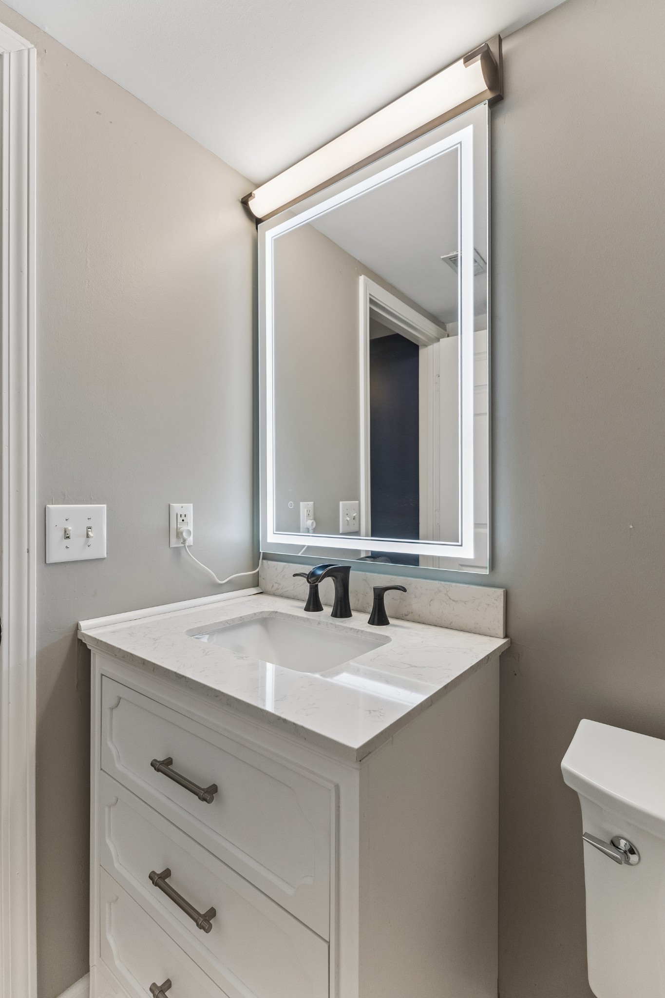 5301 Mast Pt Property Photo 38