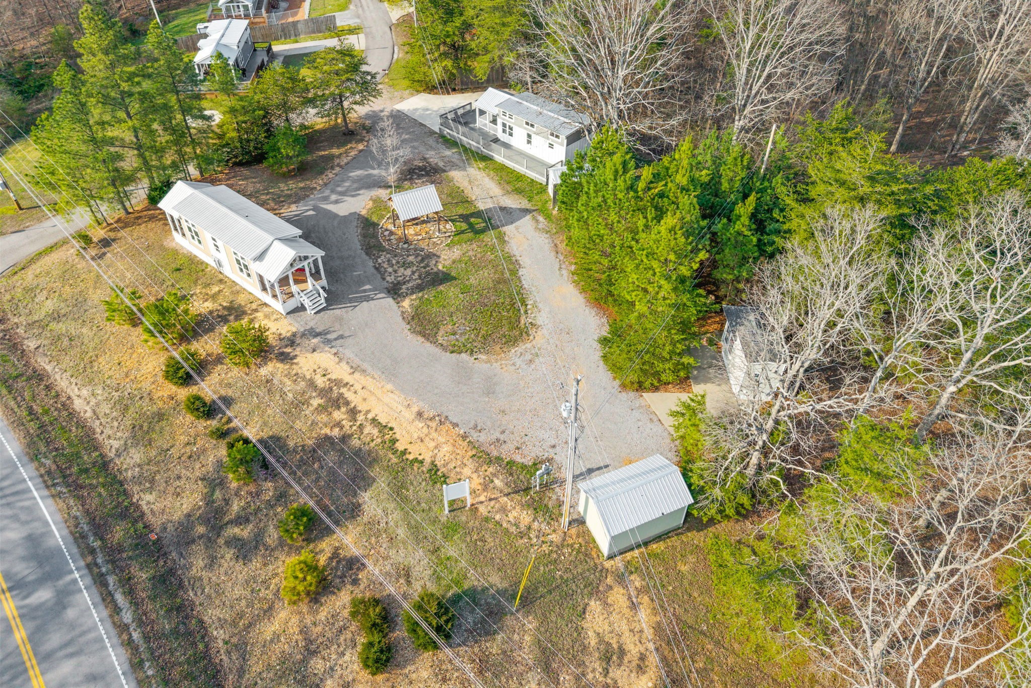 102 Thomas Rd Property Photo 8