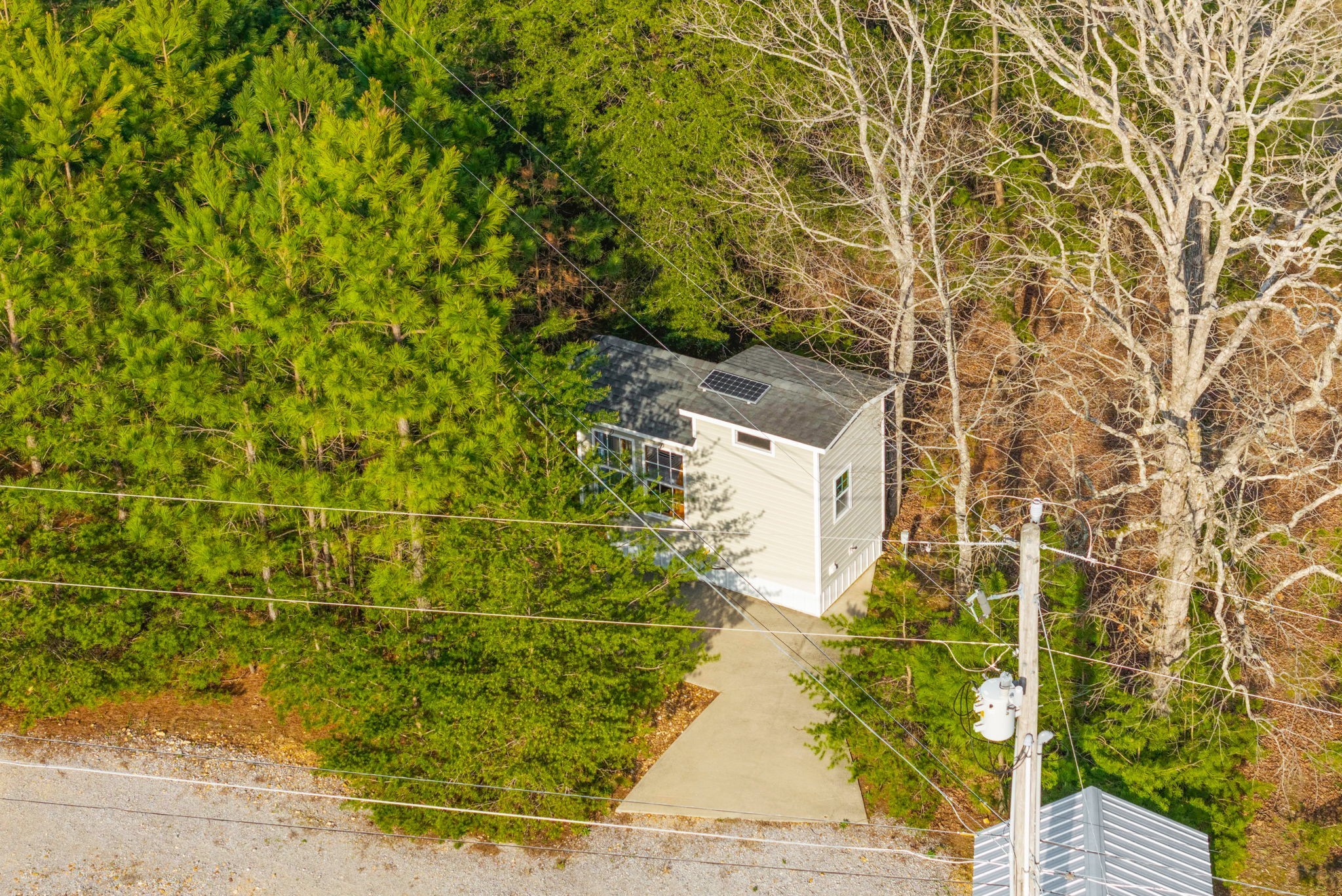 102 Thomas Rd Property Photo 12