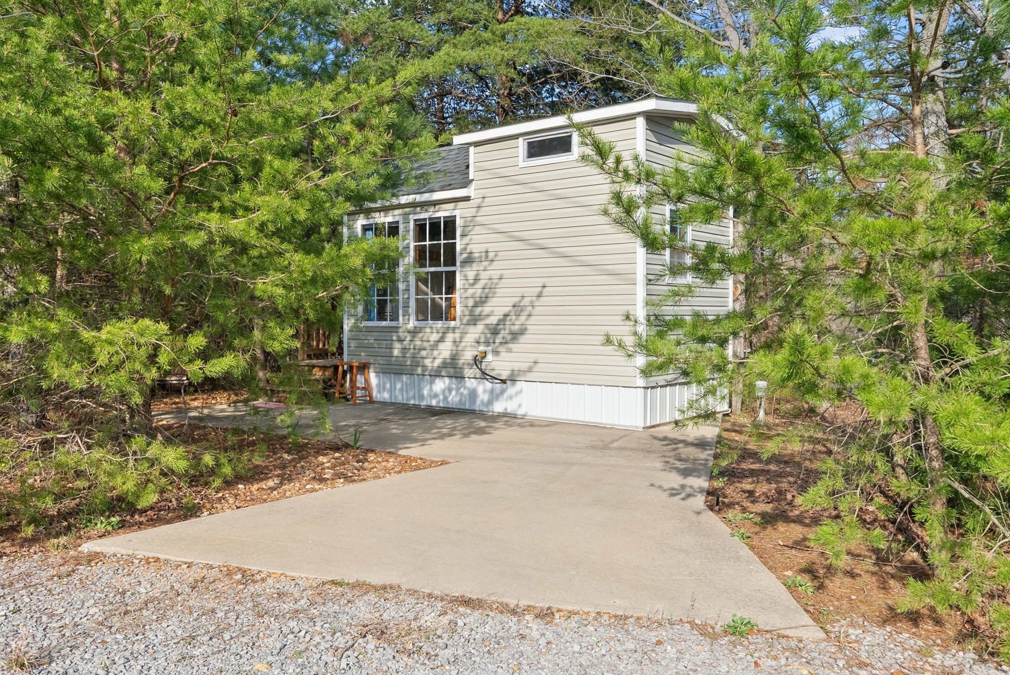 102 Thomas Rd Property Photo 30