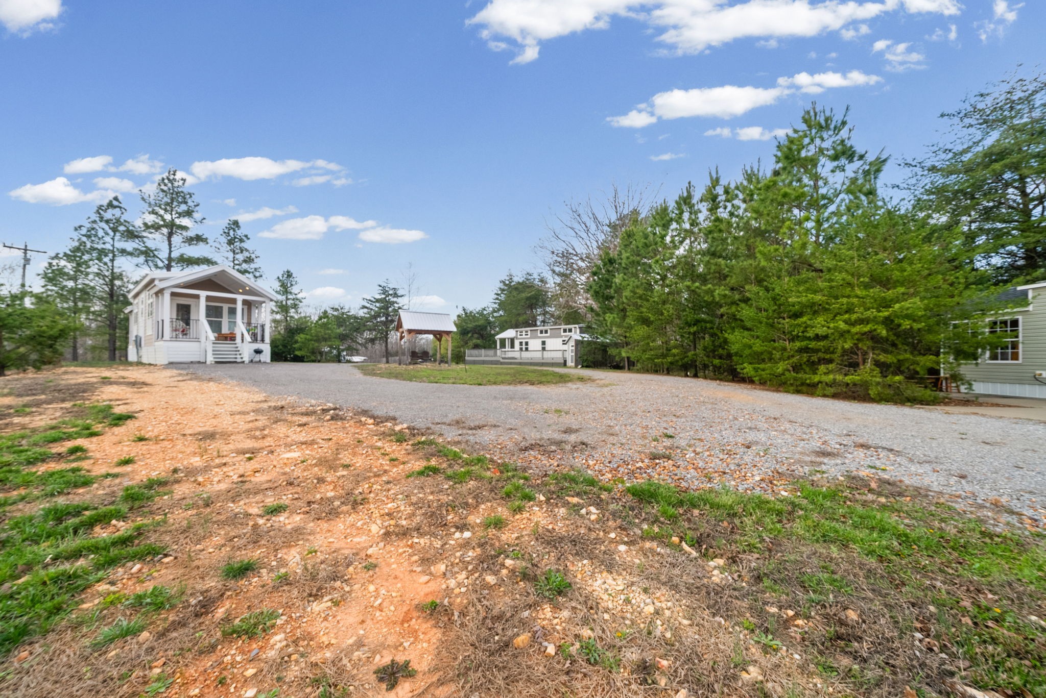 102 Thomas Rd Property Photo 47