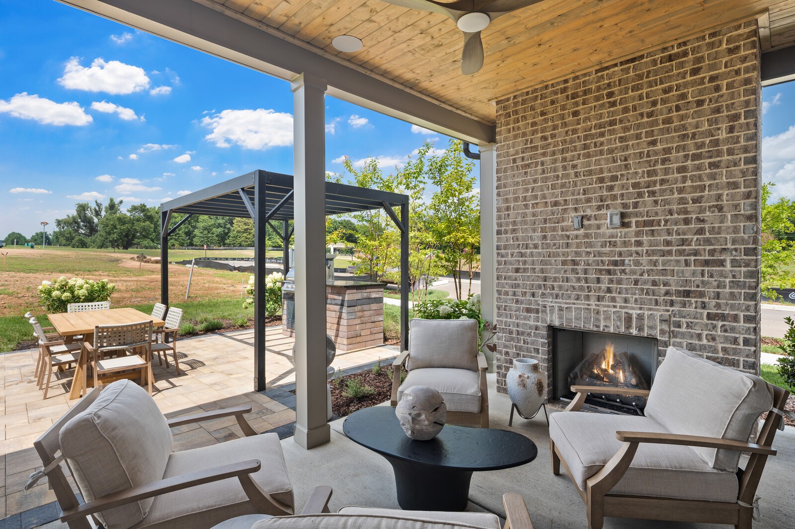 5425 Fremar Circle, E Property Photo 70