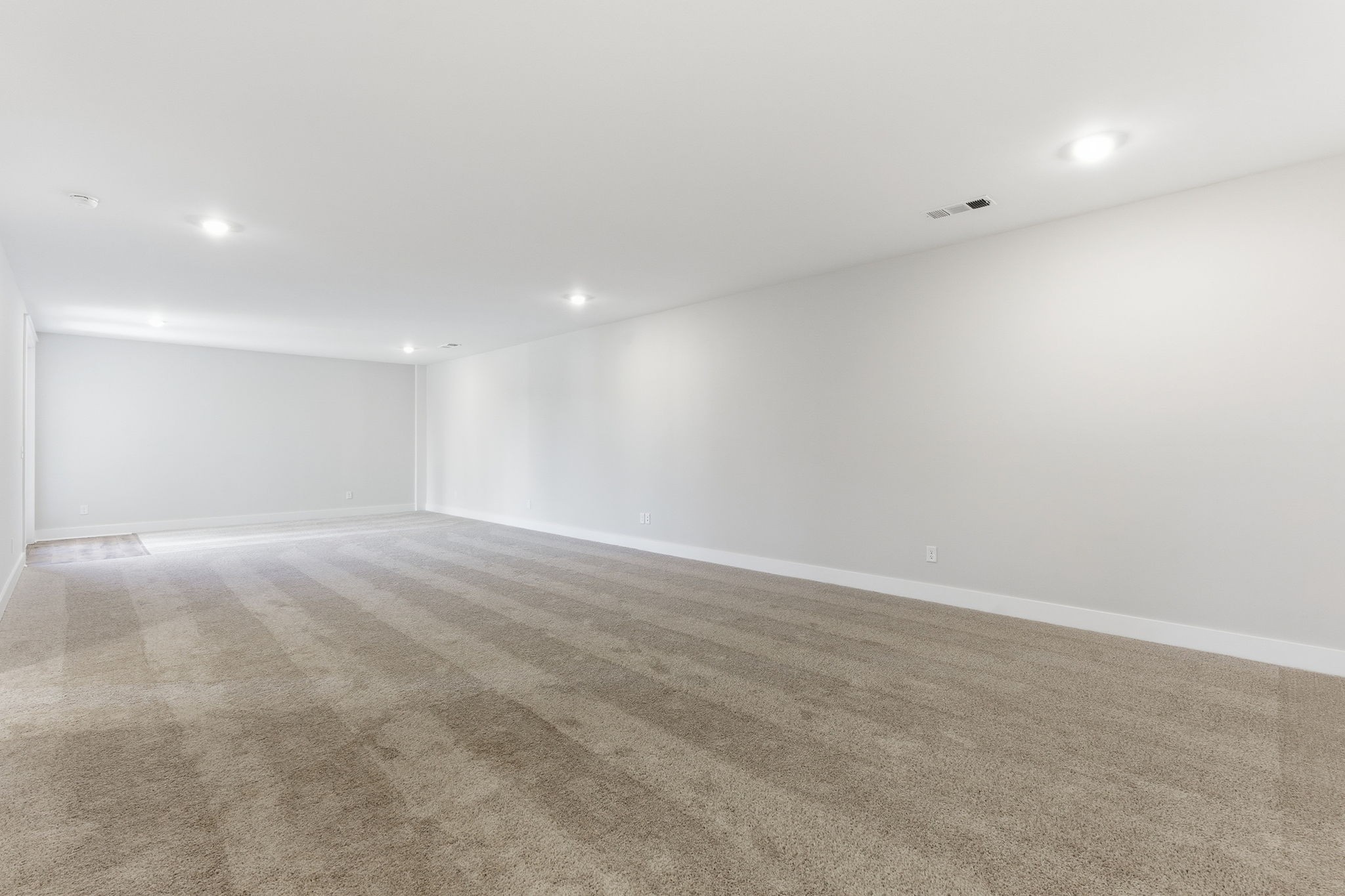 5425 Fremar Circle, E Property Photo 72