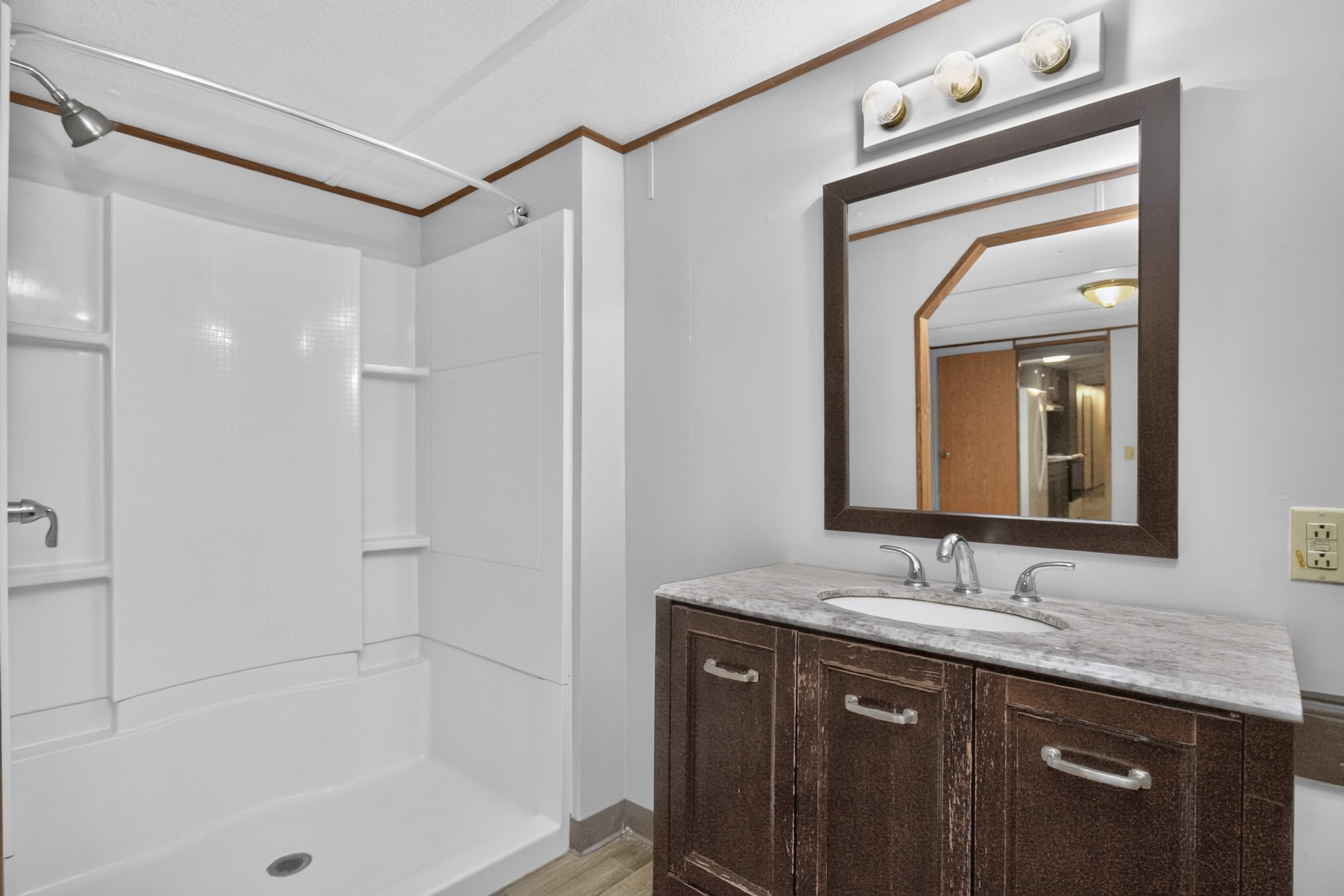 399 Turkey Rdg Property Photo 15