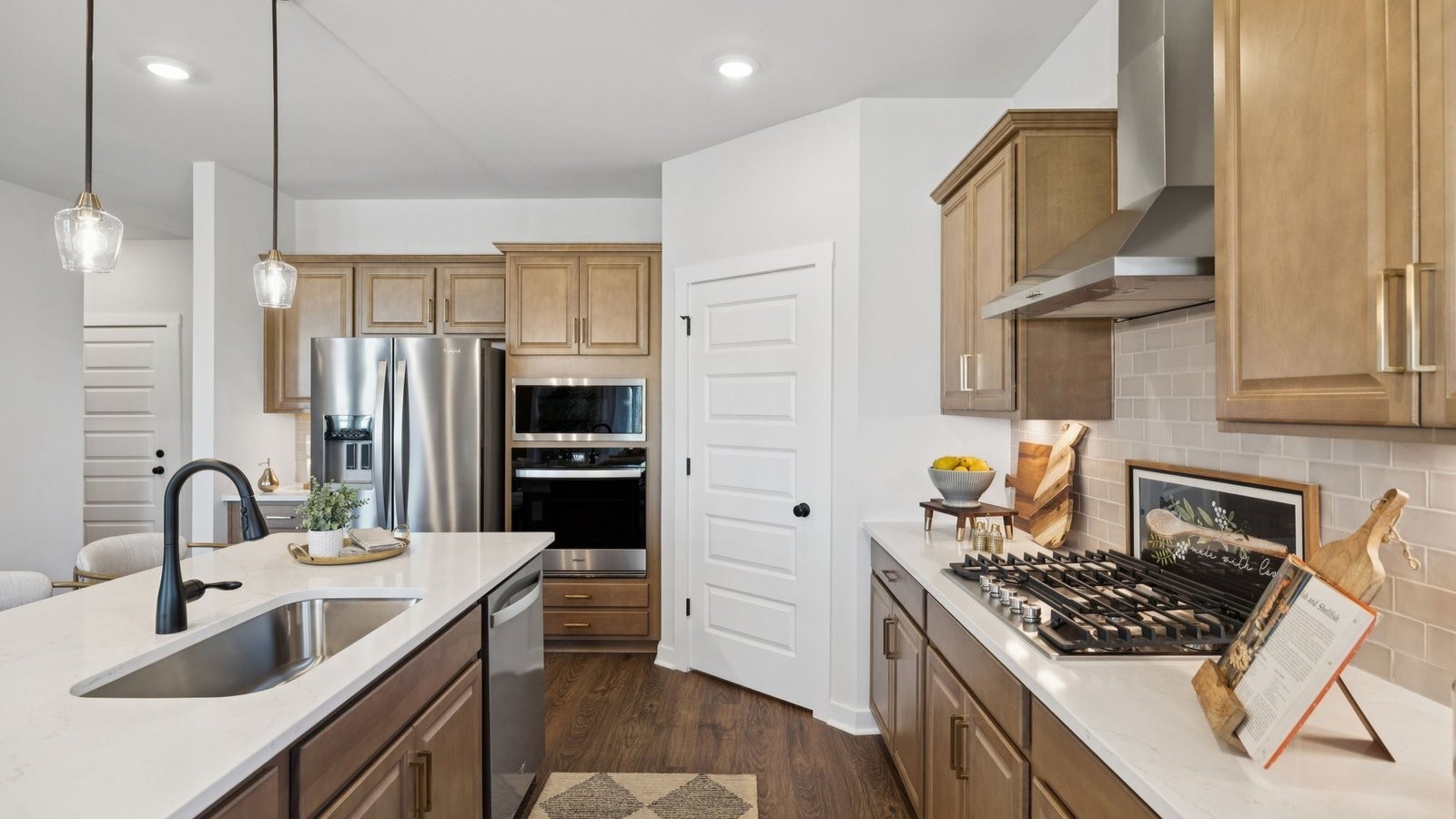 4317 Scarlet Court Property Photo 17