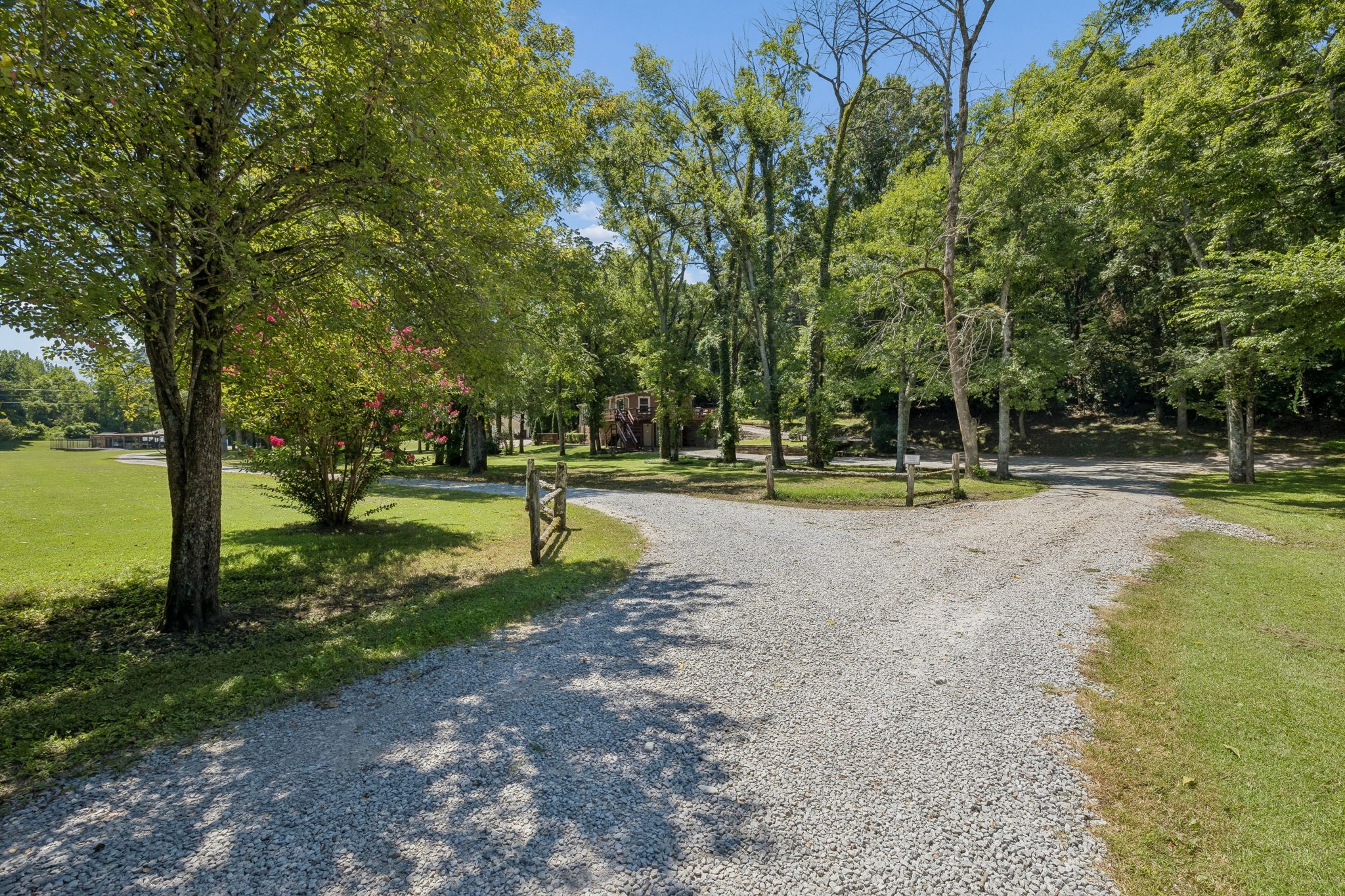 6923 Nolensville Rd Property Photo 9