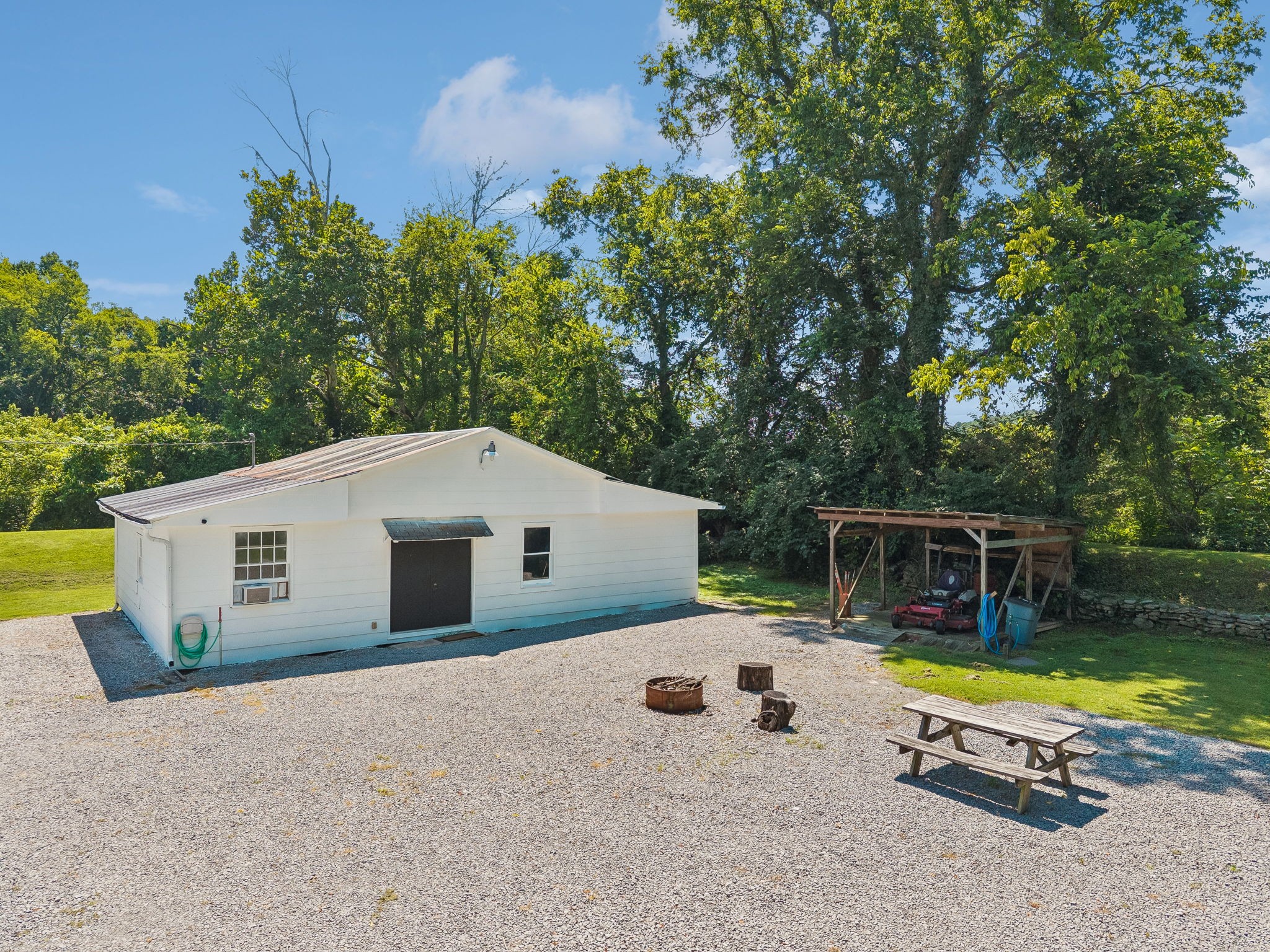 6923 Nolensville Rd Property Photo 23