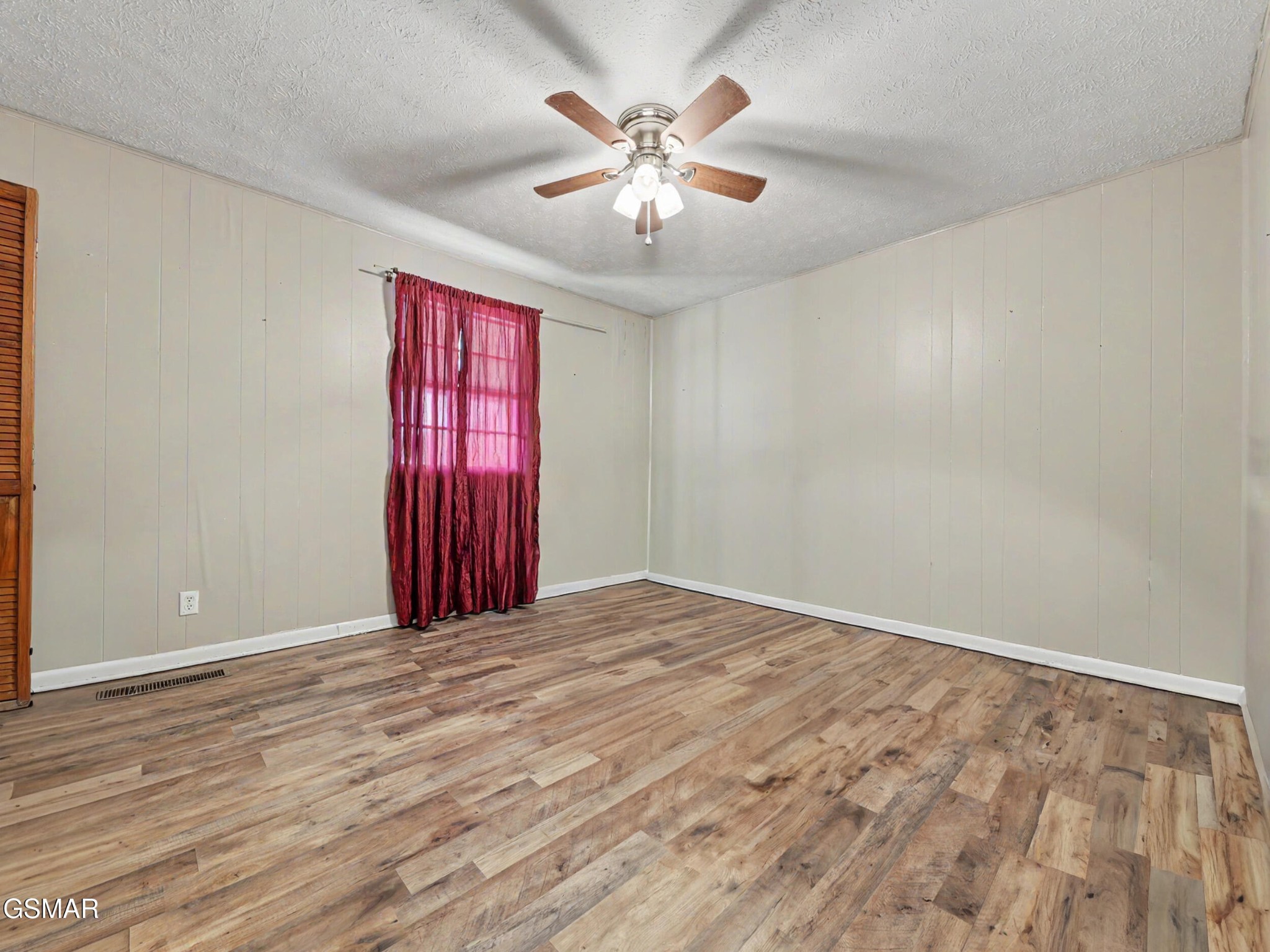 115 Dunn Way Property Photo 13