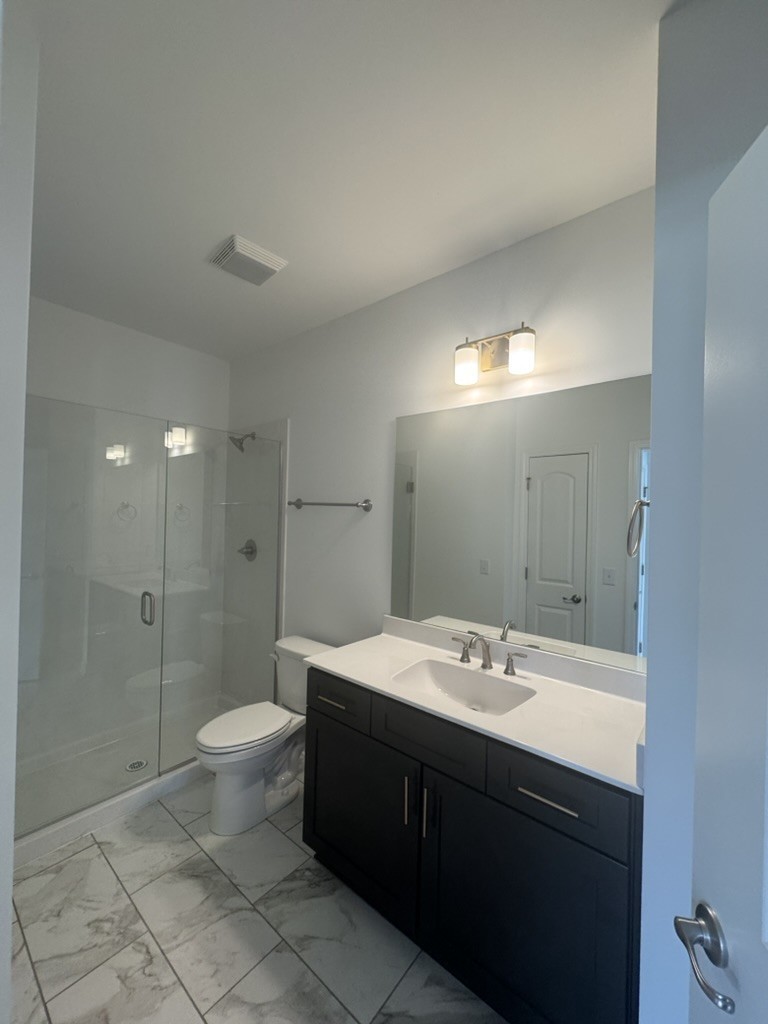 6193 Parkhaven Blvd Property Photo 13