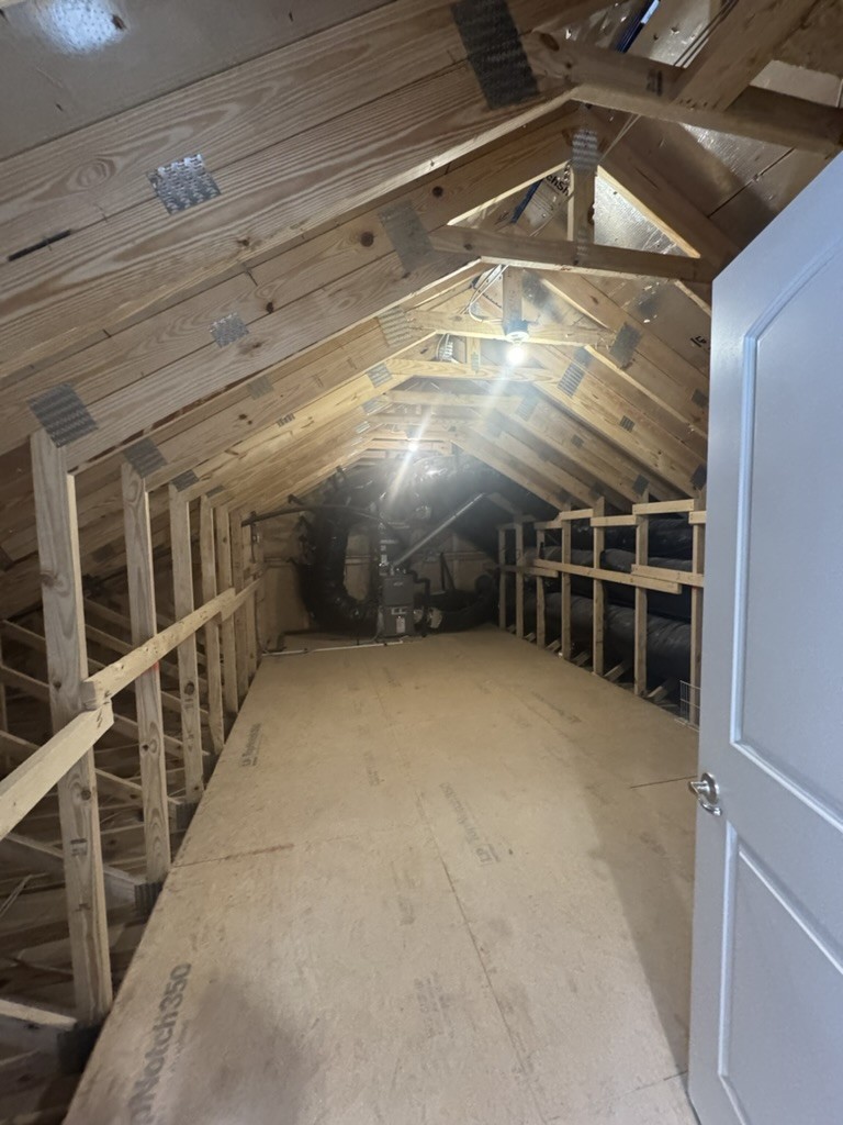 6193 Parkhaven Blvd Property Photo 23