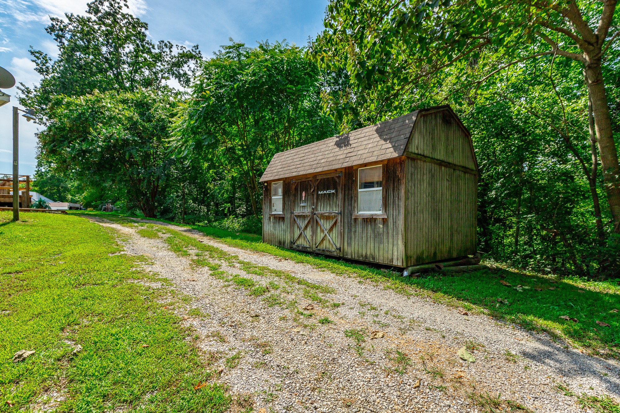 286 Sims Dr Property Photo 17