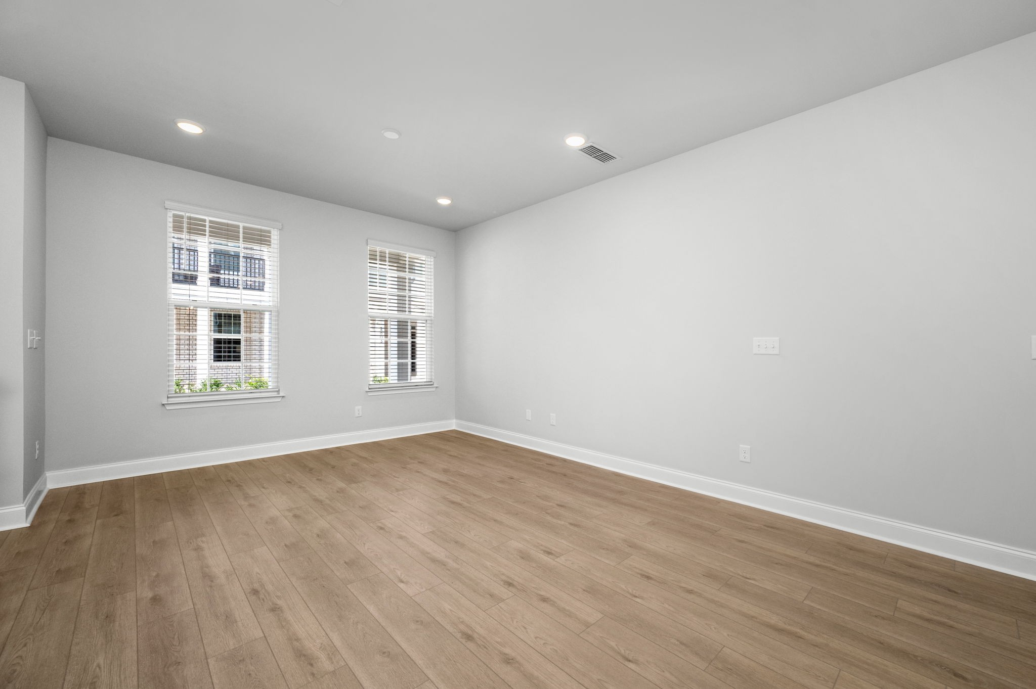 2718 Willowoak Trl Property Photo 17