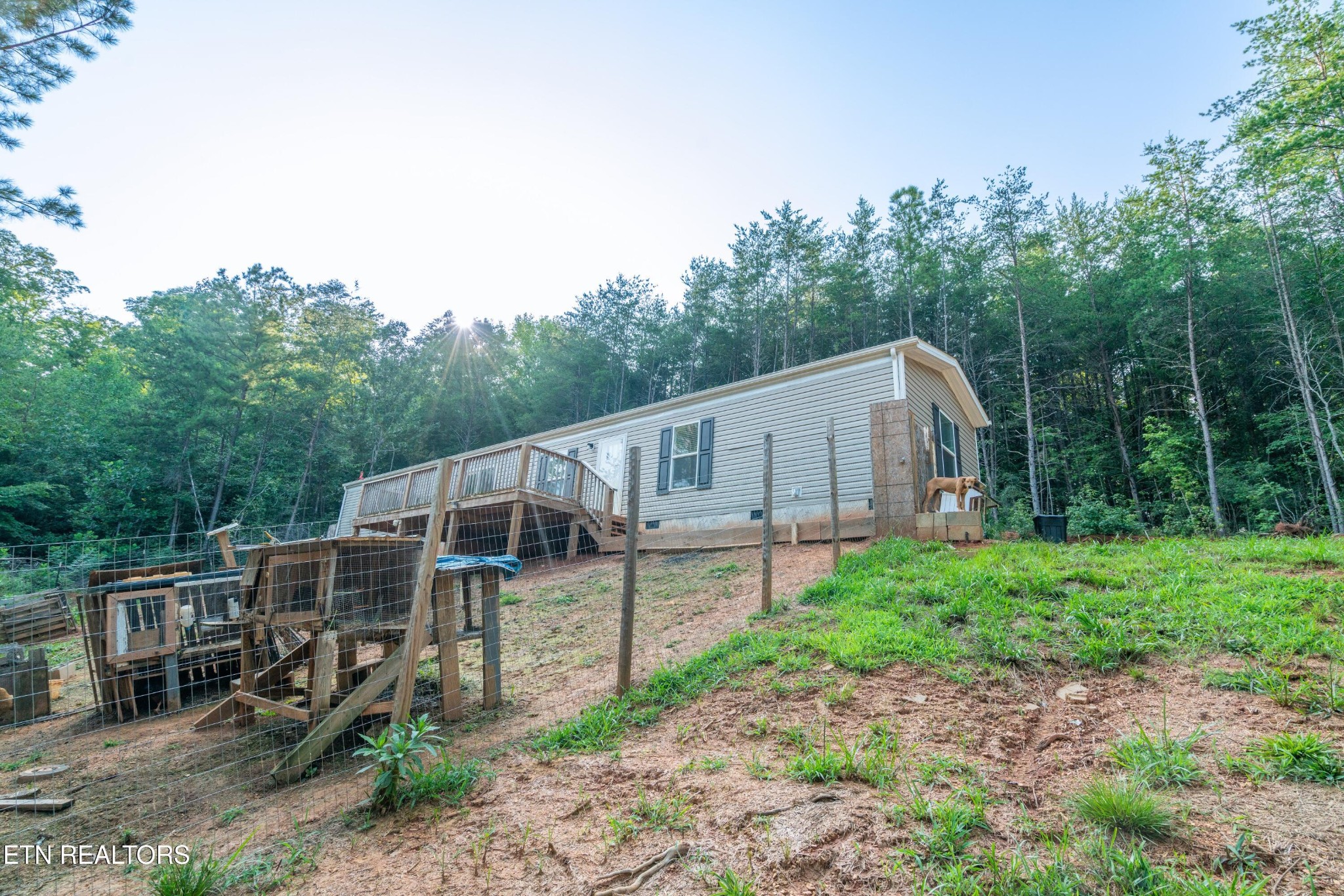 1467 Belltown Rd Property Photo 1