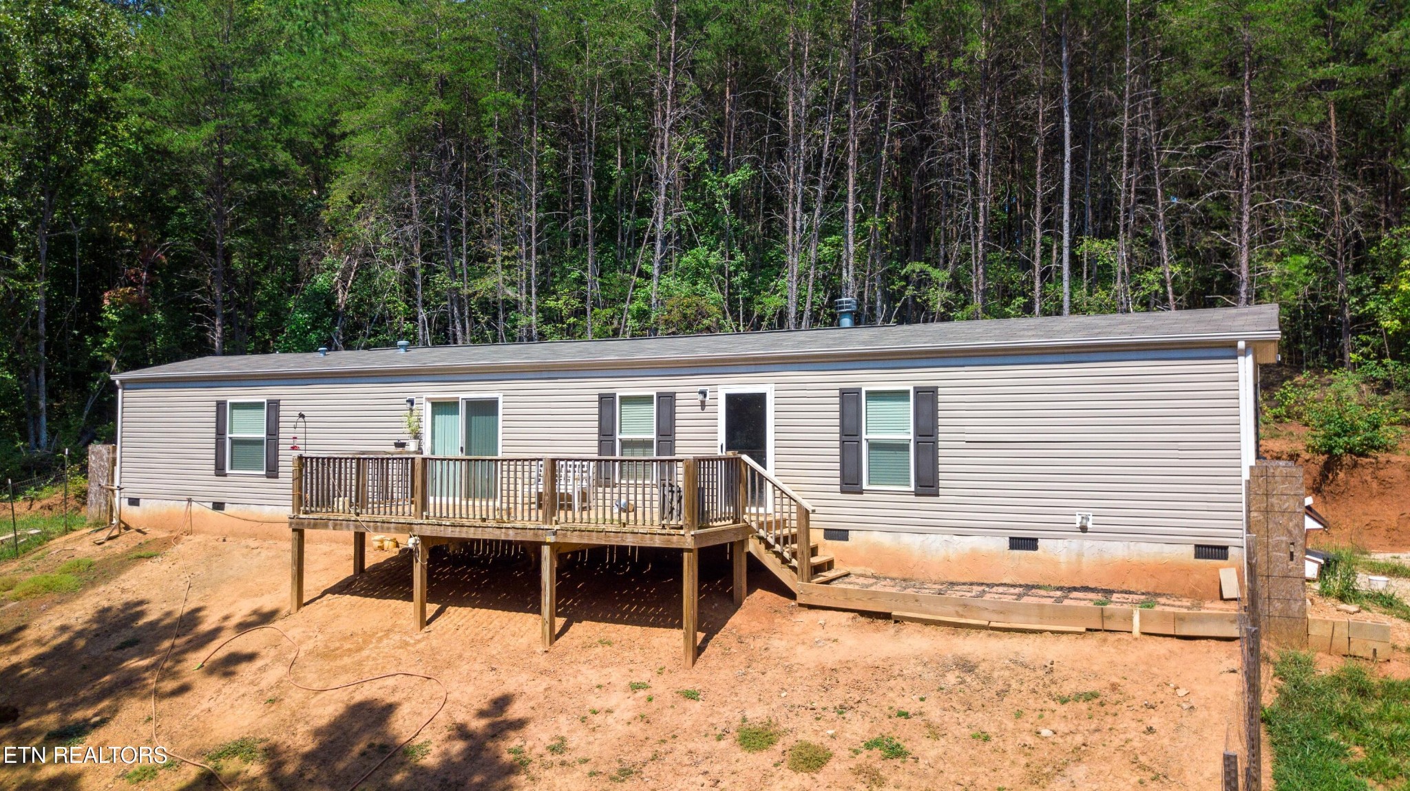 1467 Belltown Rd Property Photo 1