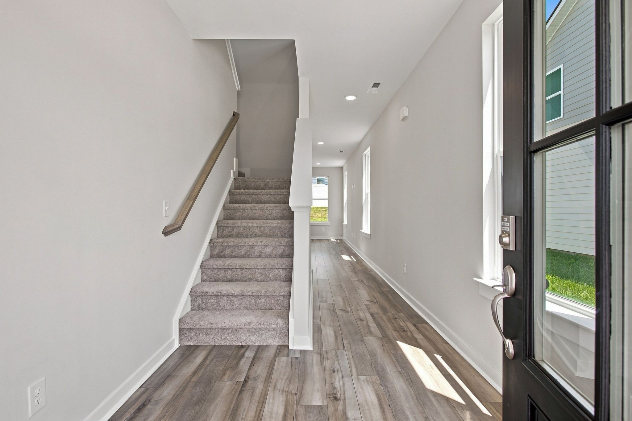 102 Ridgeview Drive Property Photo 17